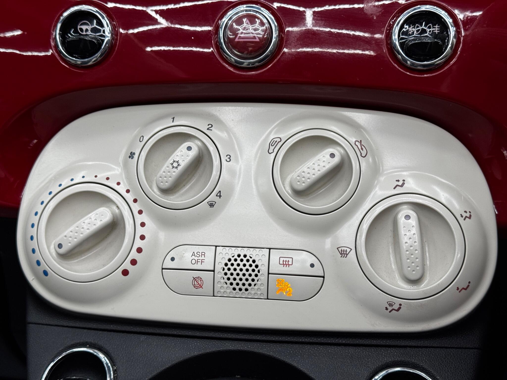 Fiat 500c view 24