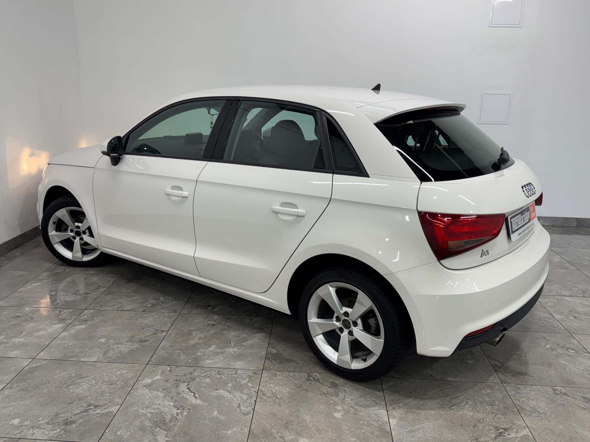 Audi A1 view 6