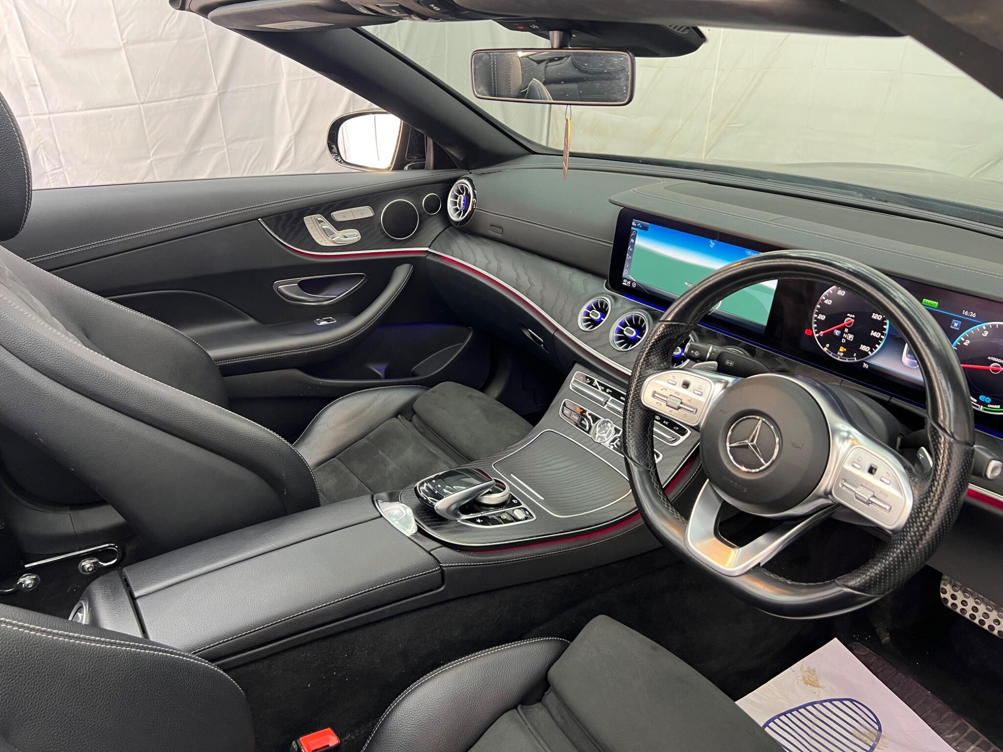 Mercedes-Benz E Class view 14