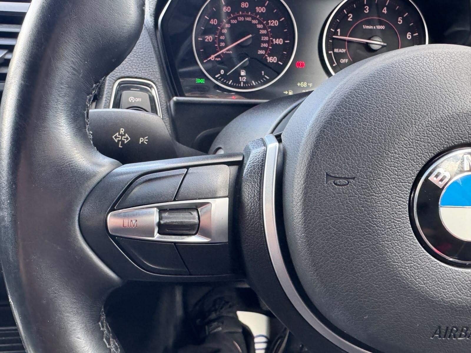 BMW 1 Series view 18