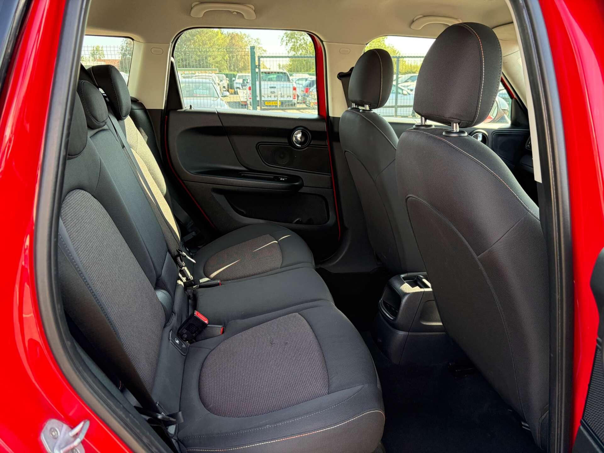 Mini Countryman view 27