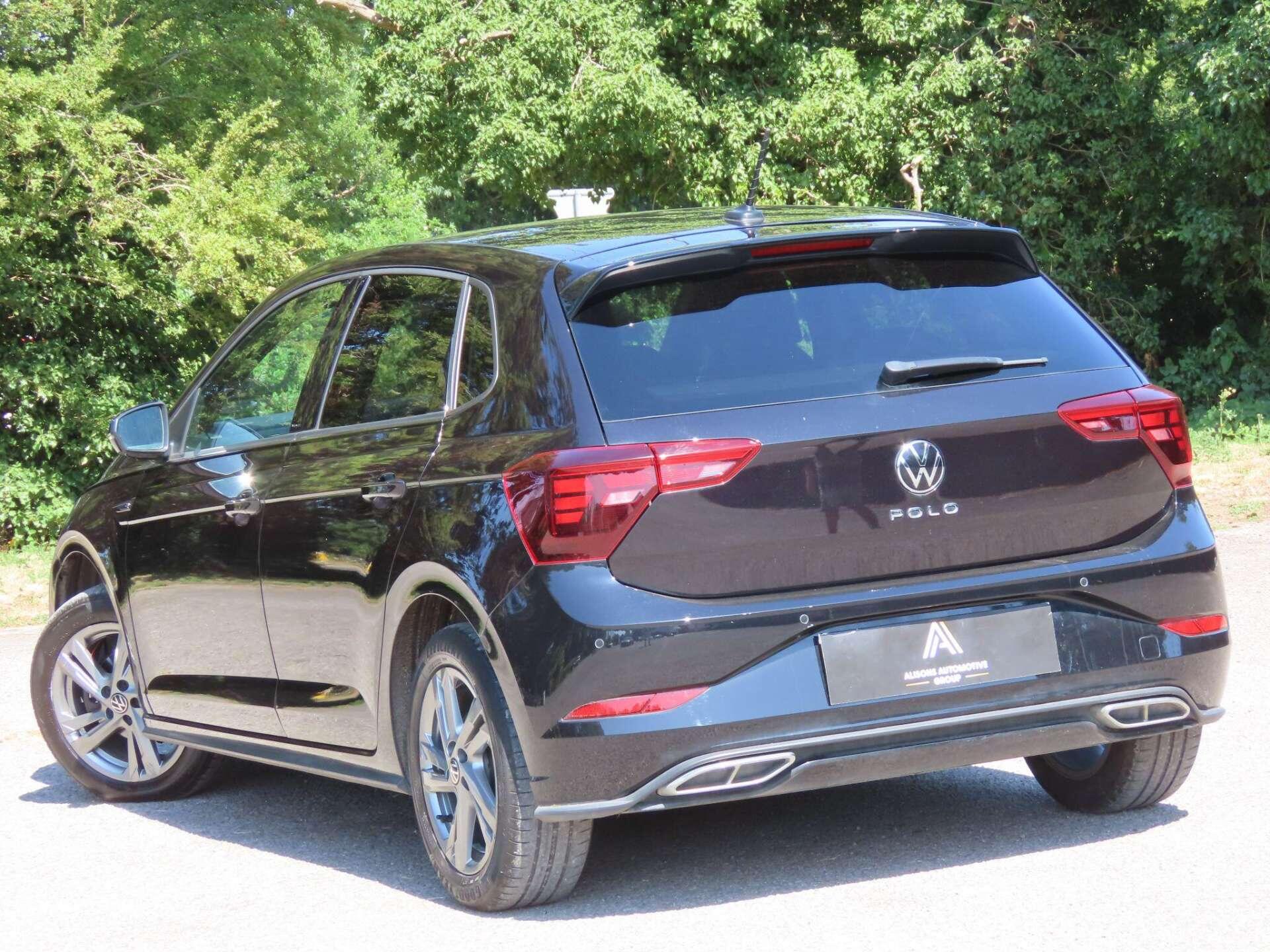 Volkswagen Polo view 6