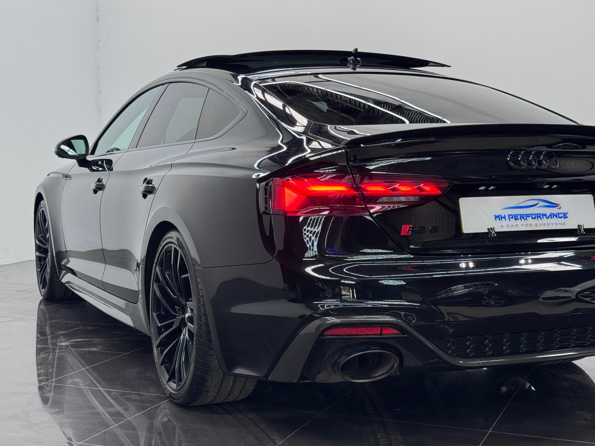 Audi RS5 view 17