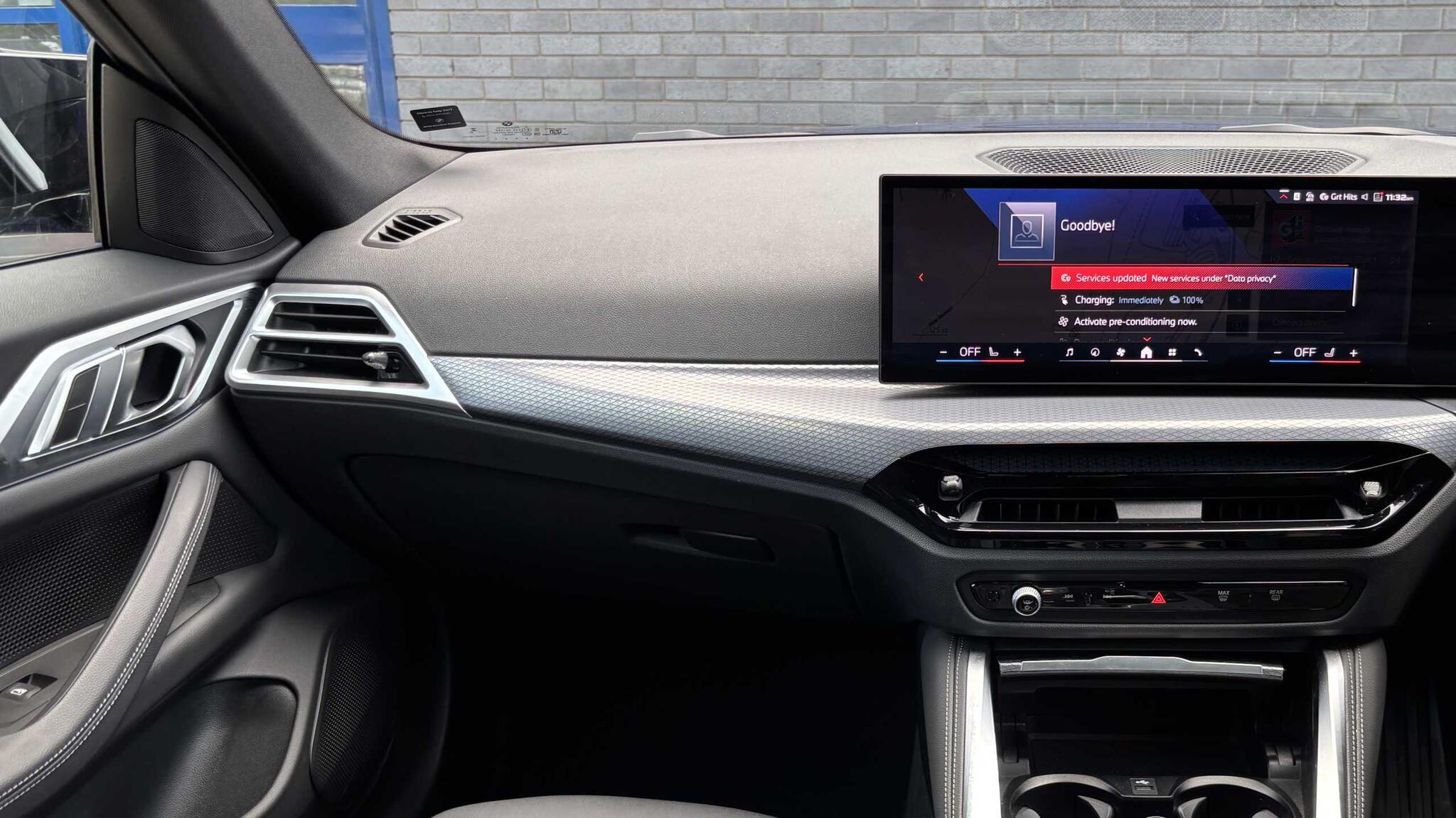 BMW i4 view 4