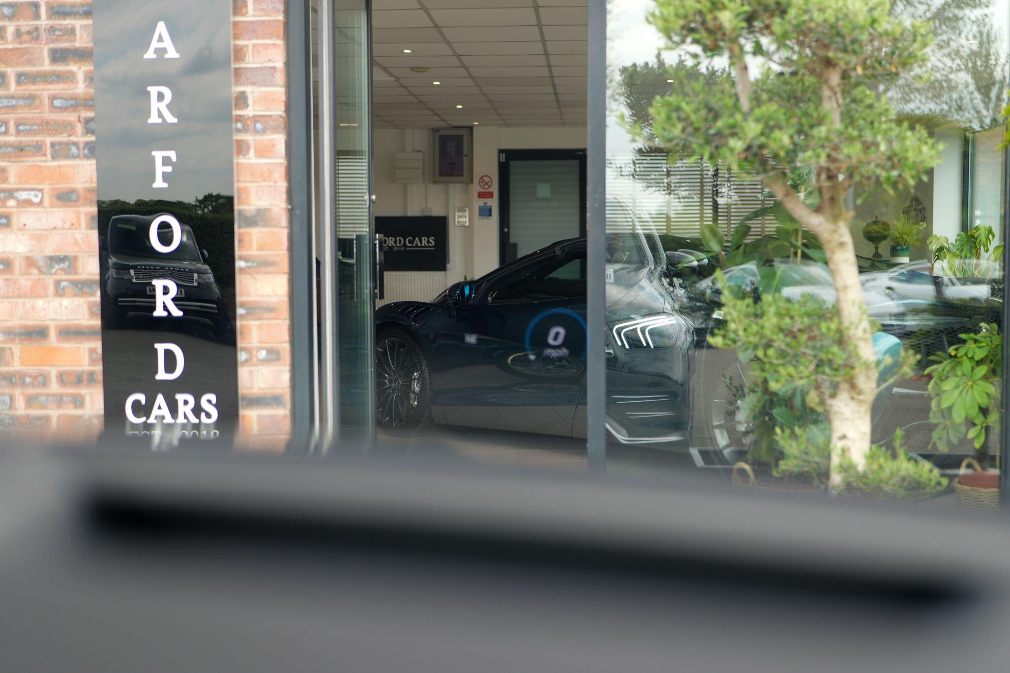 Mercedes-Benz Gle view 14