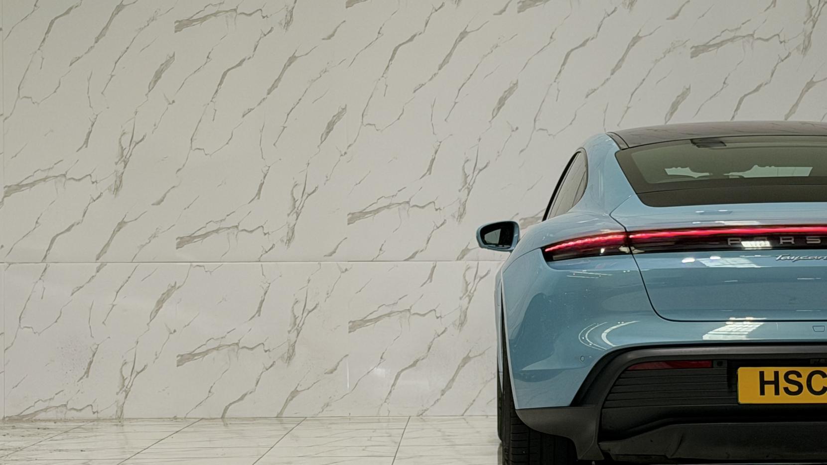 Porsche Taycan view 39