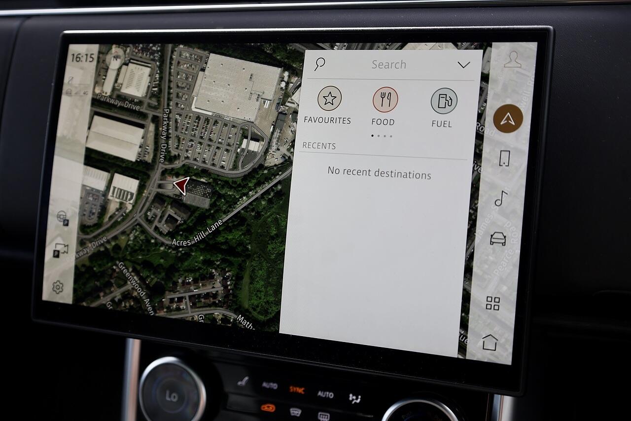 Land Rover Range Rover view 15