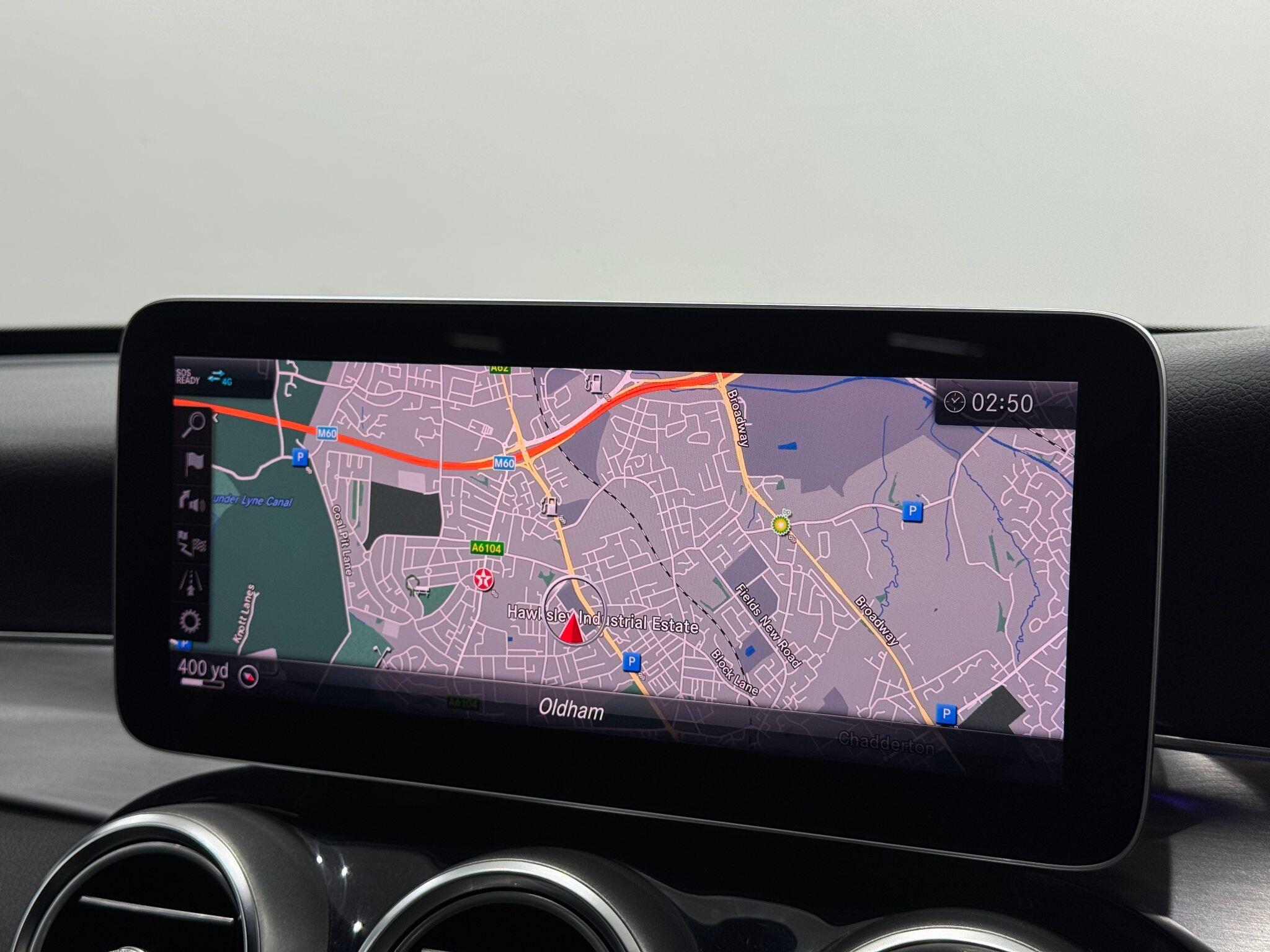 Mercedes-Benz C-Class view 36