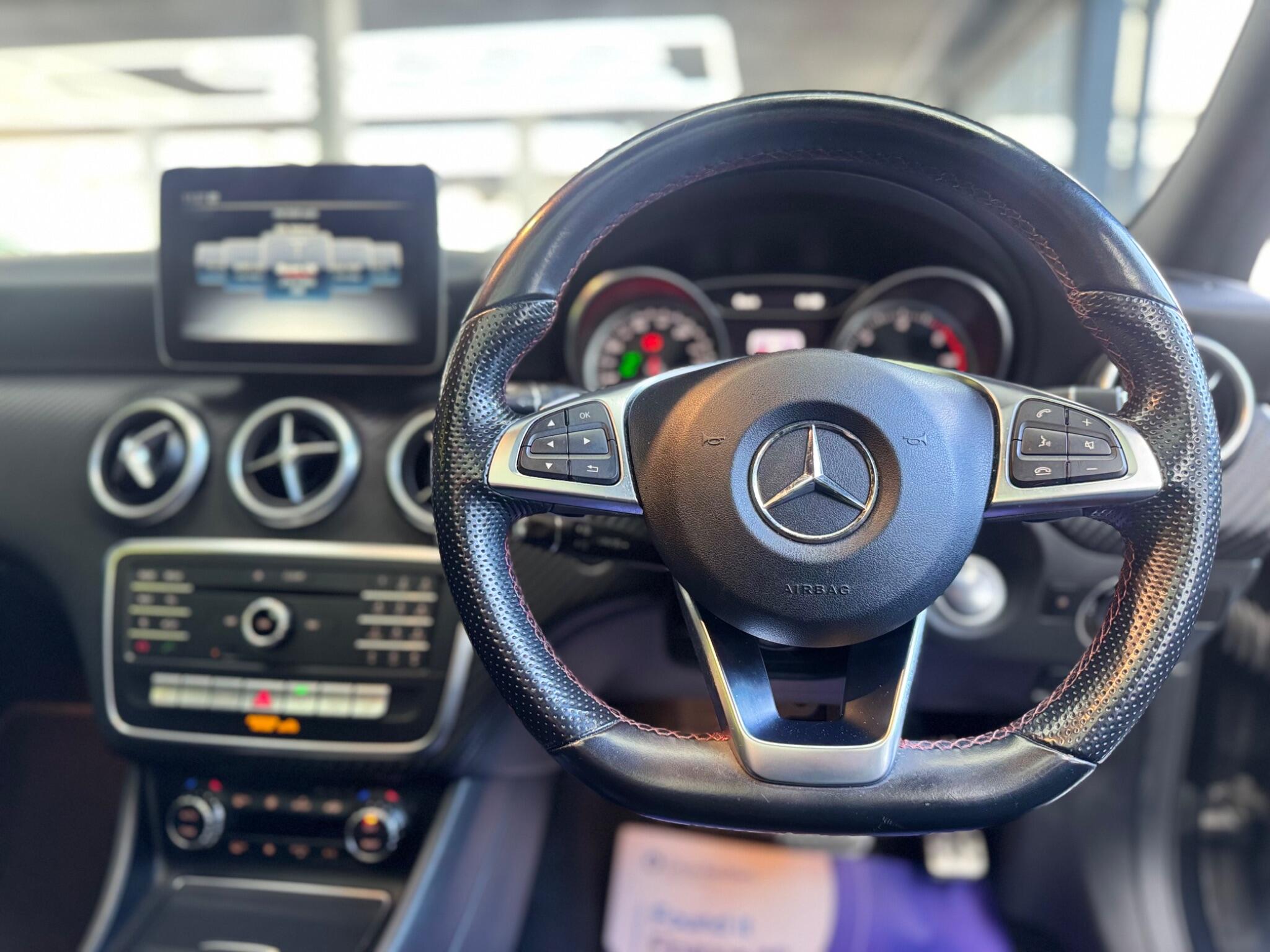 Mercedes-Benz A-Class view 31