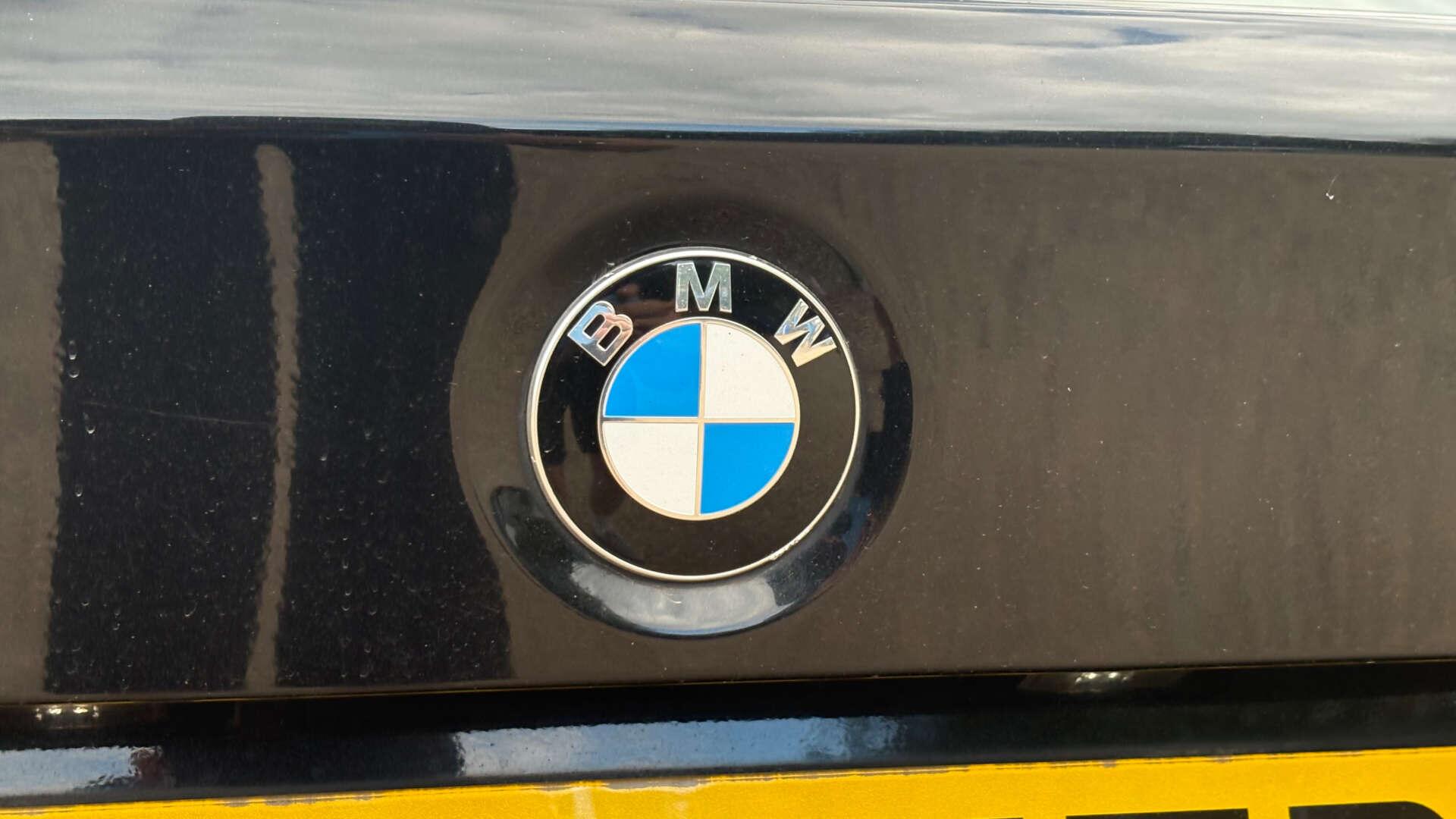 BMW 3 Series view 43