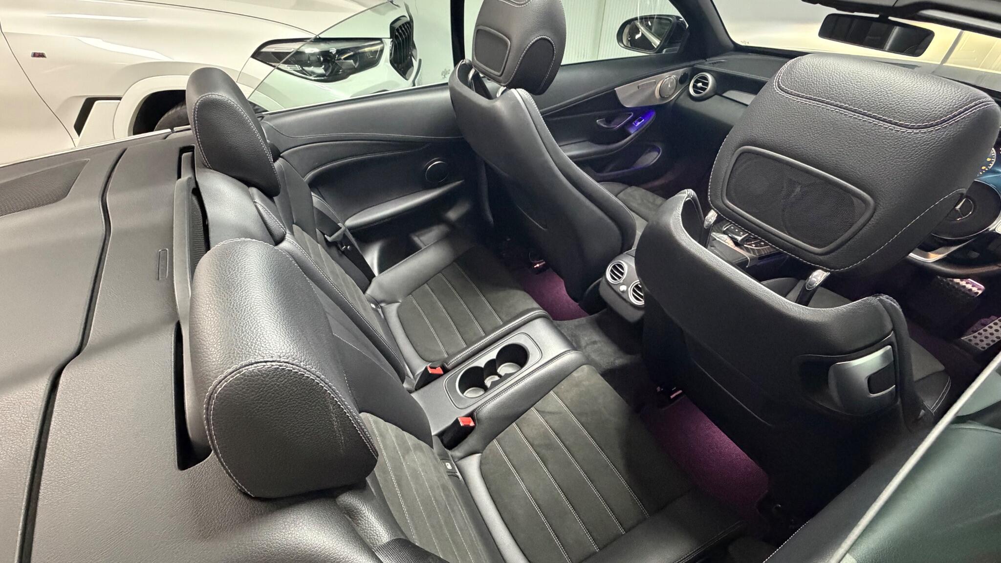 Mercedes-Benz C-Class view 19