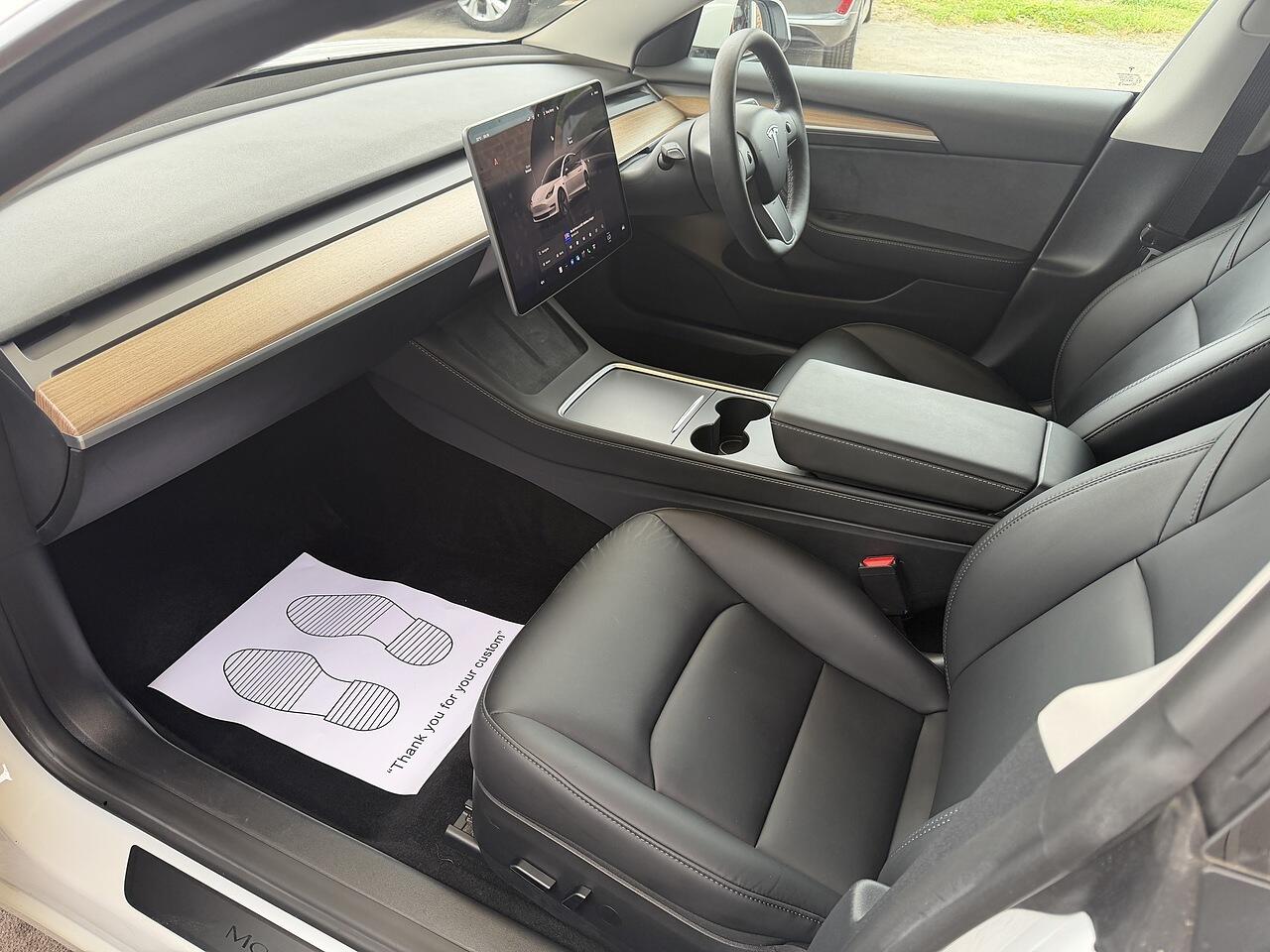 Tesla Model 3 view 11