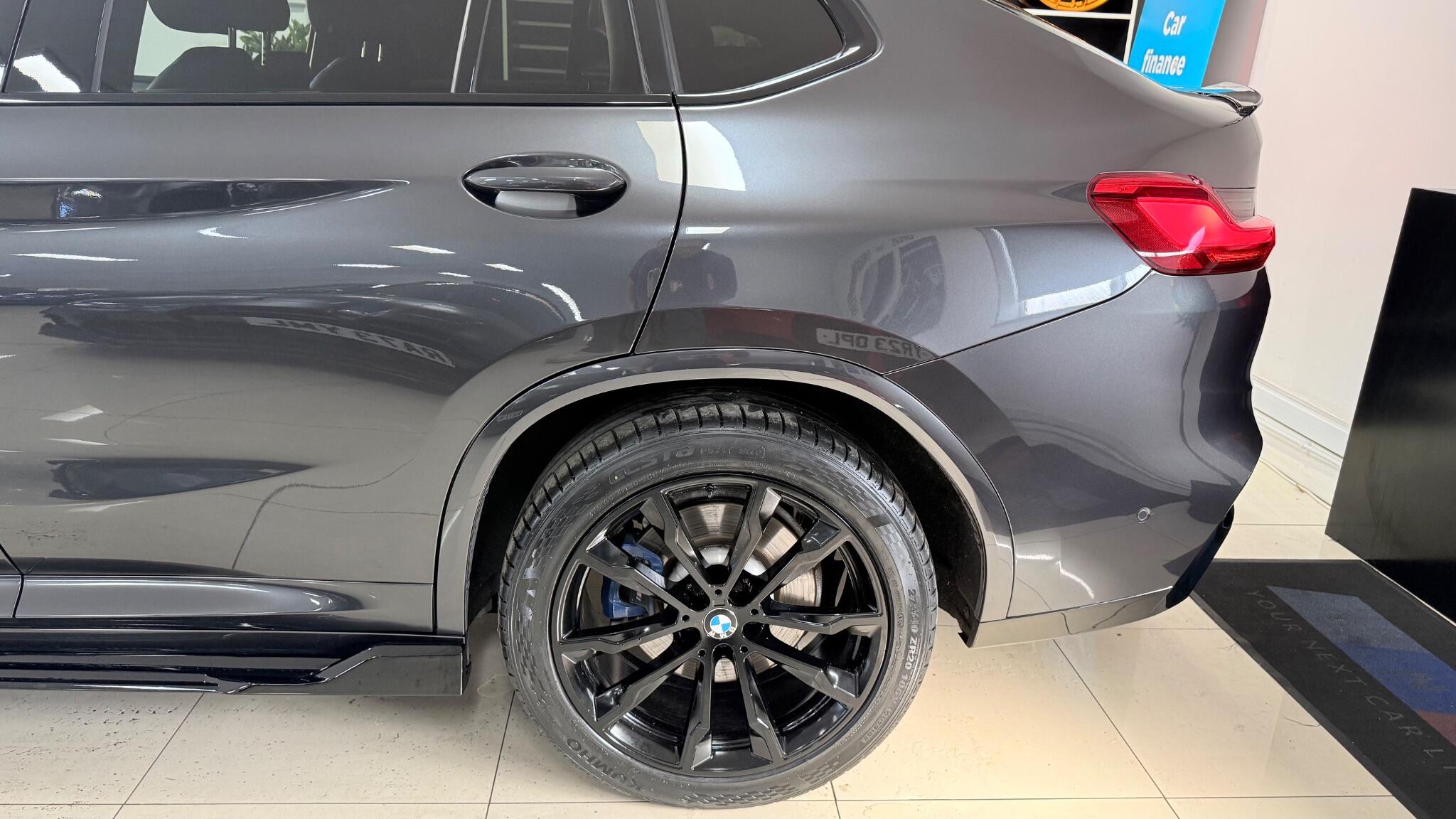 BMW X4 view 43