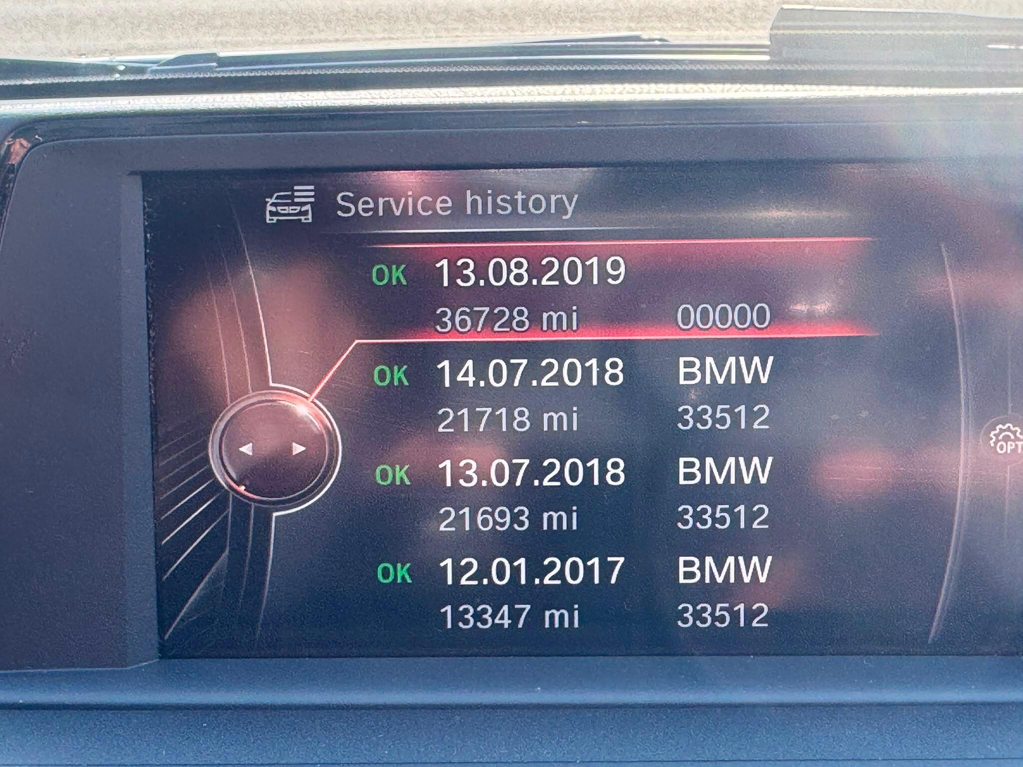BMW 1 Series view 15