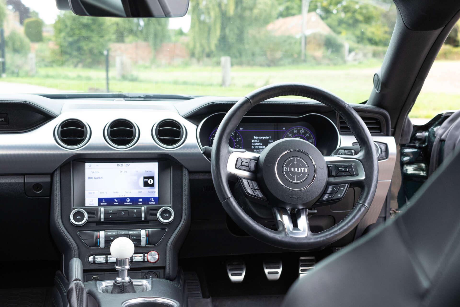 Ford Mustang view 62