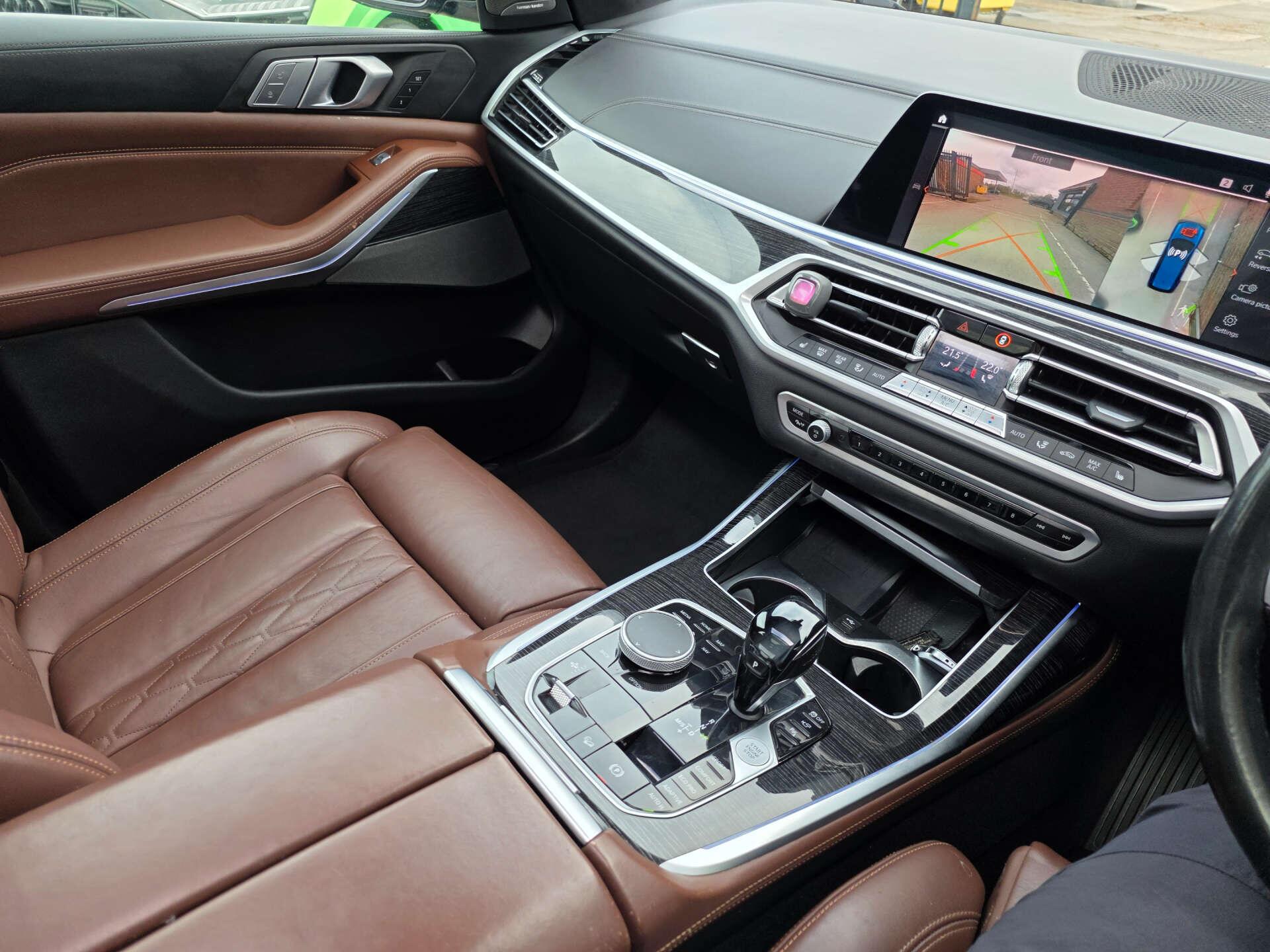 BMW X7 view 62