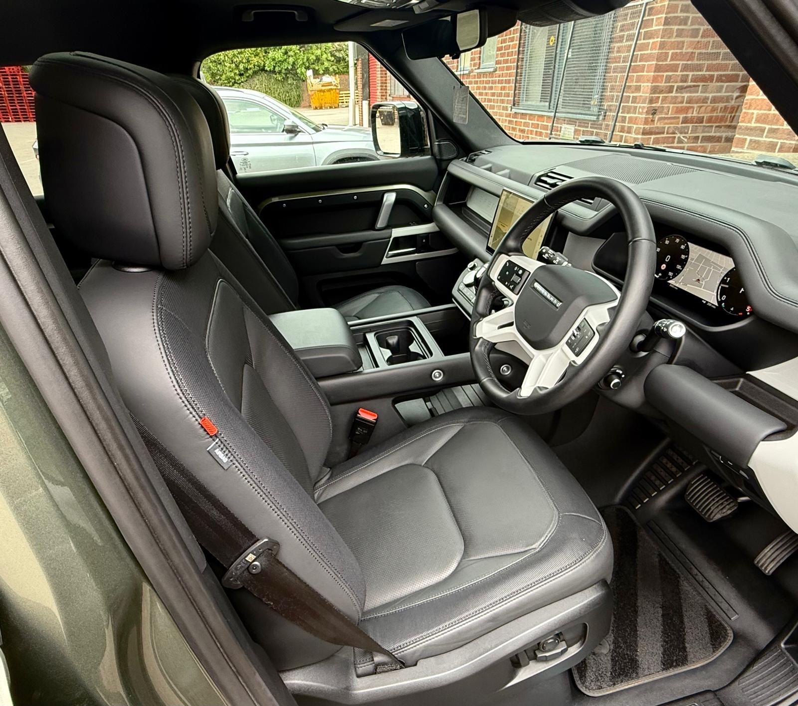 Land Rover Defender view 55