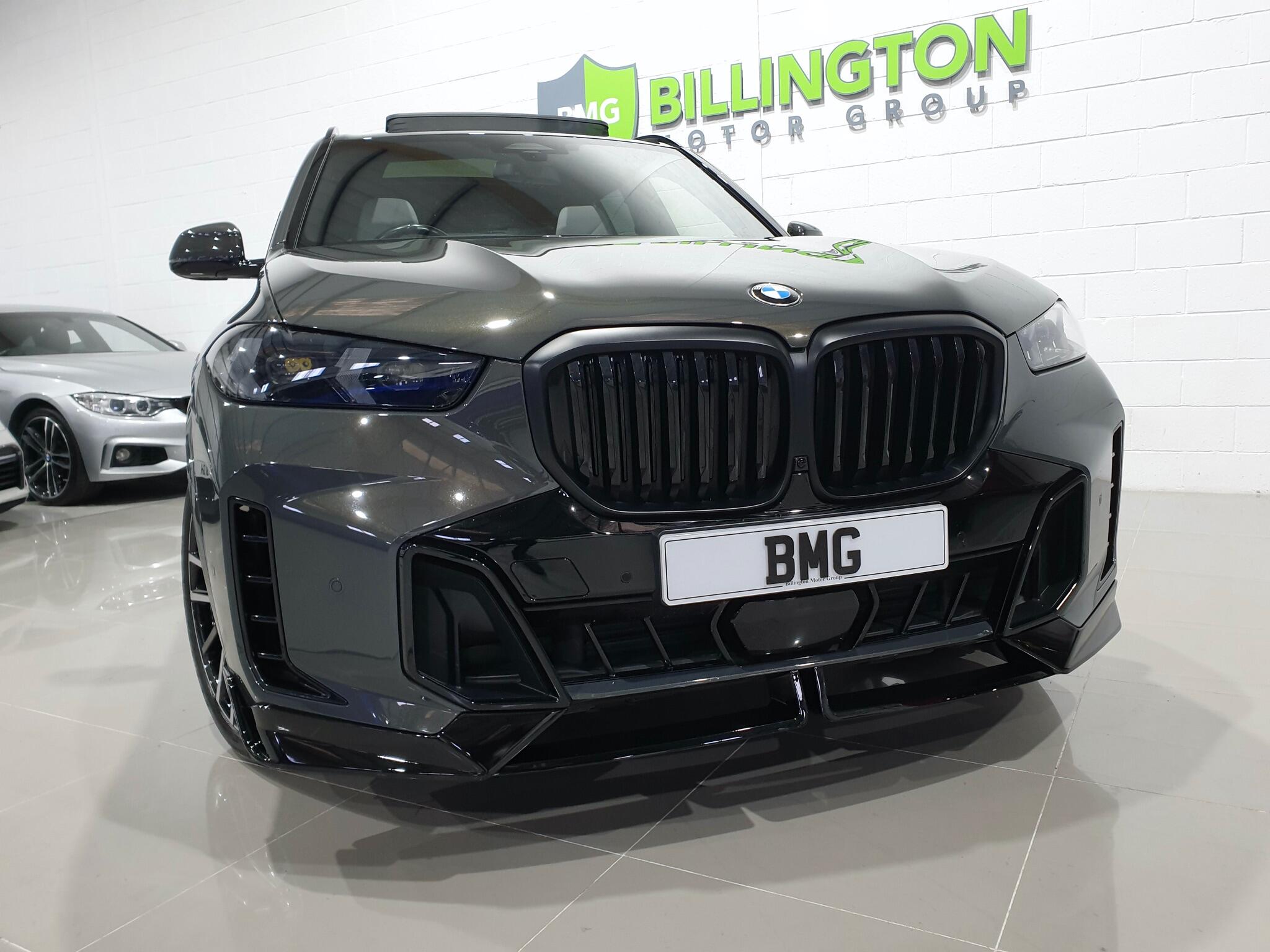 BMW X5 view 13