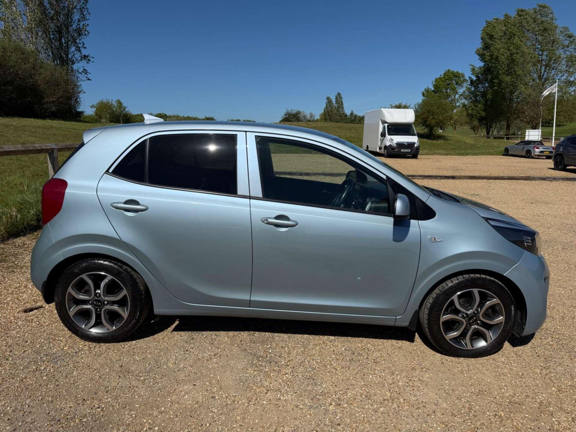 Kia Picanto view 7