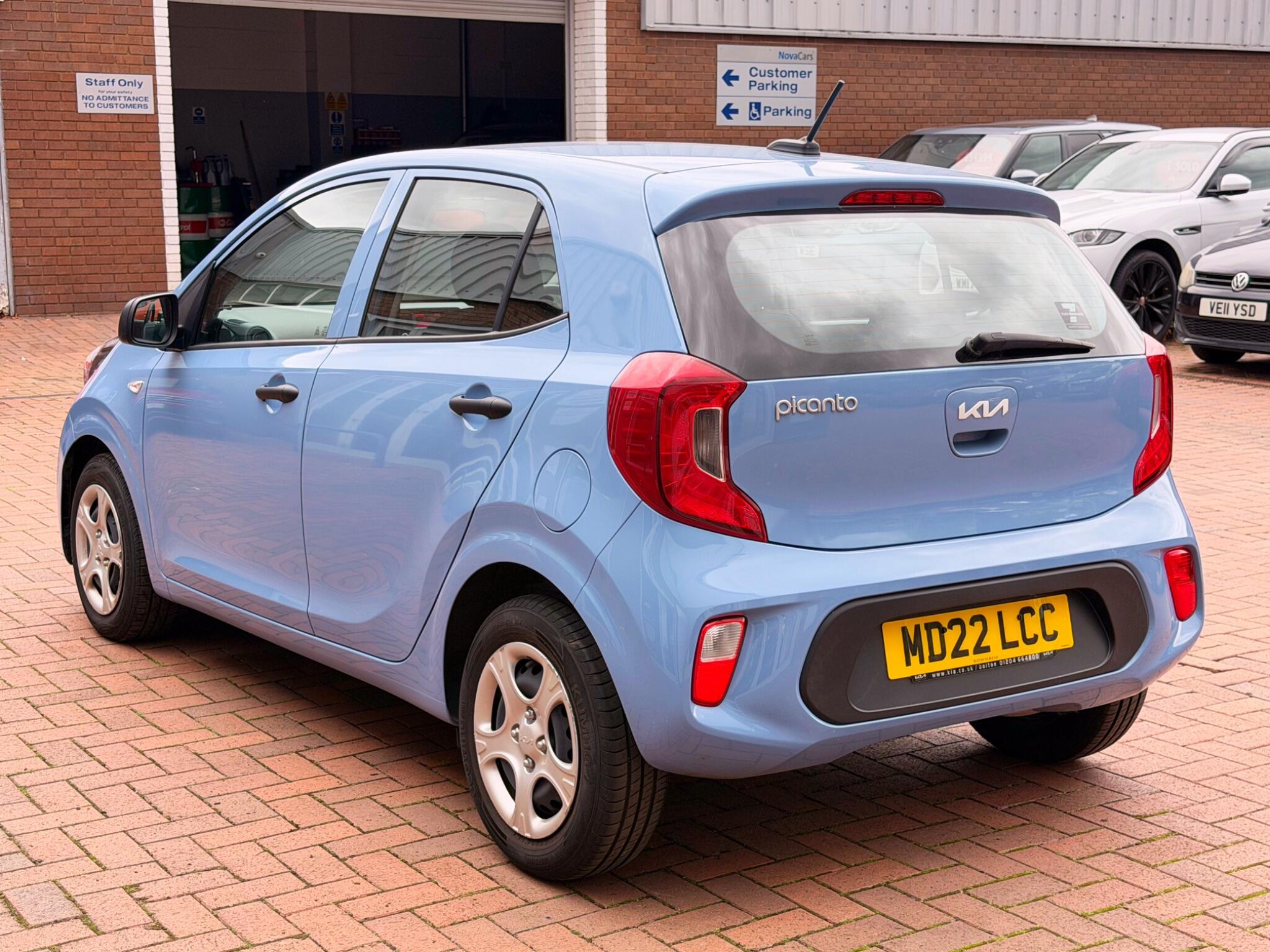 Kia Picanto view 24