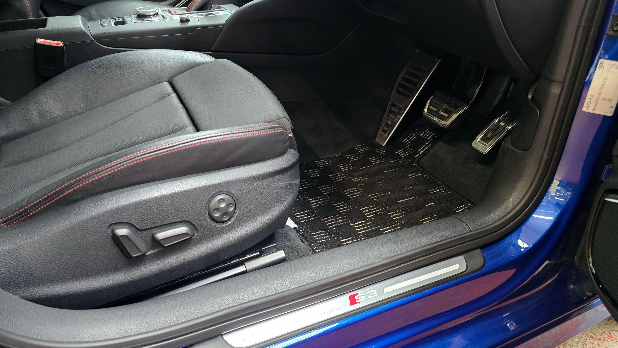 Audi S3 view 19