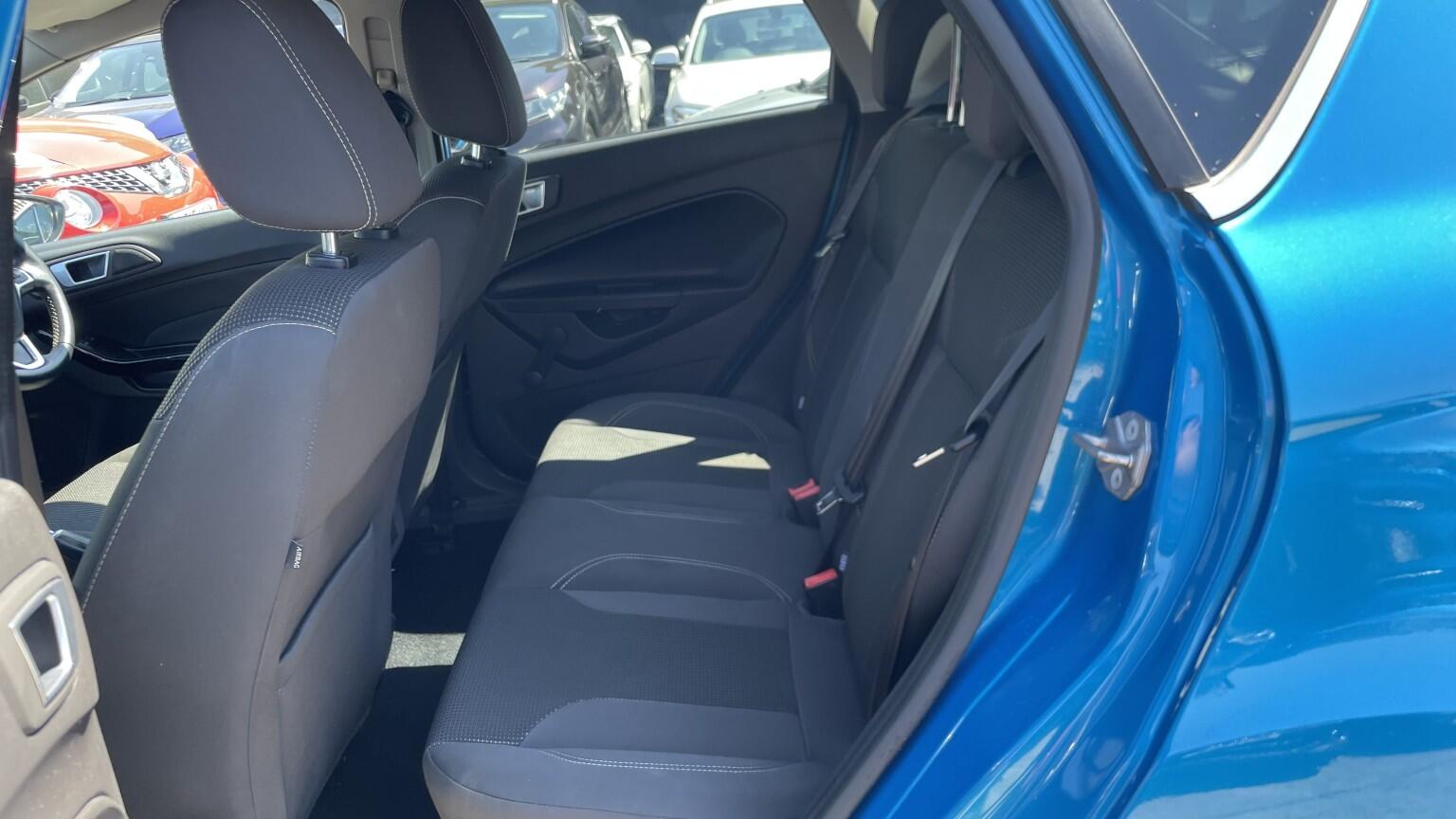 Ford Fiesta view 18