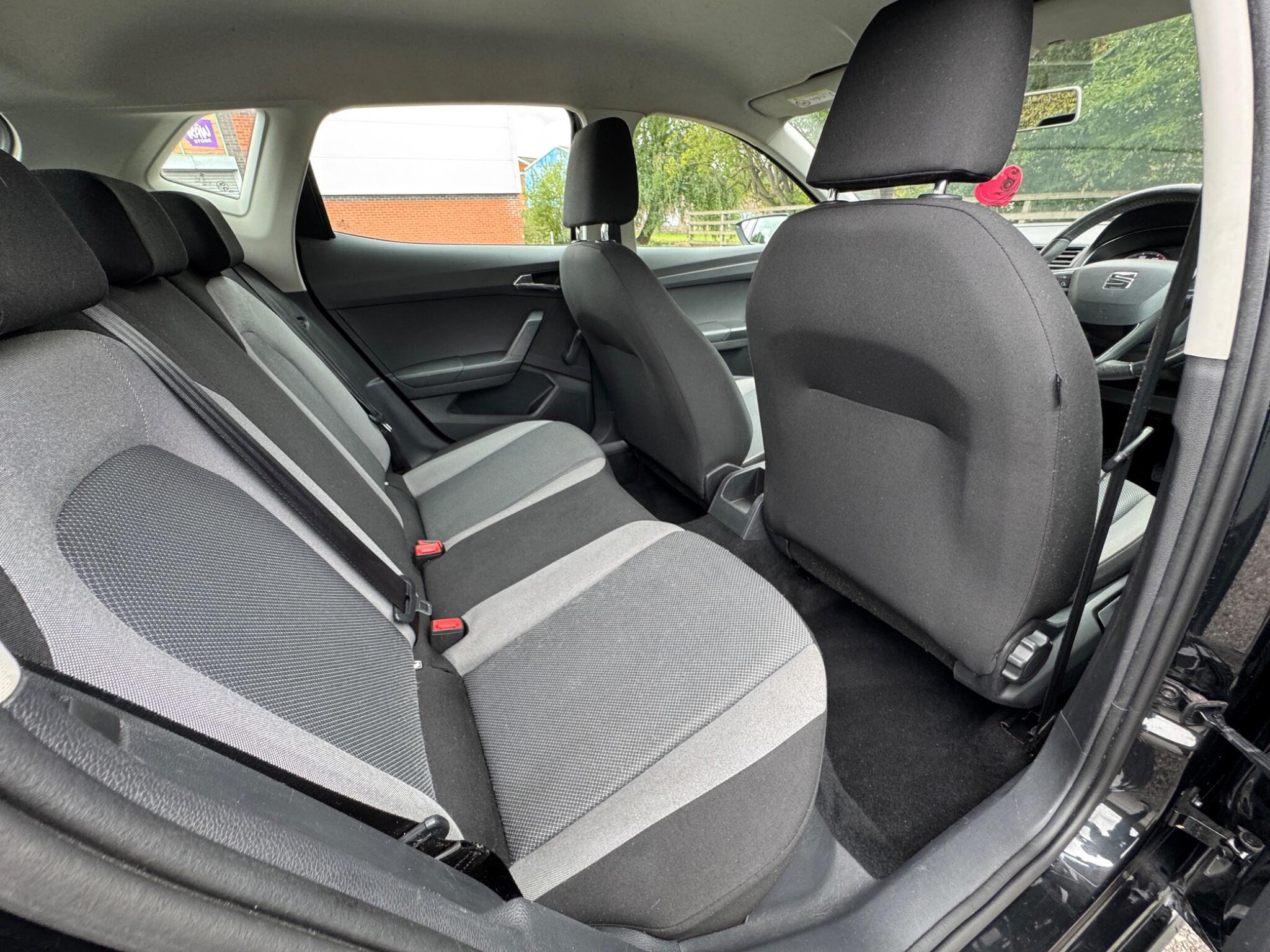 Seat Ibiza view 26