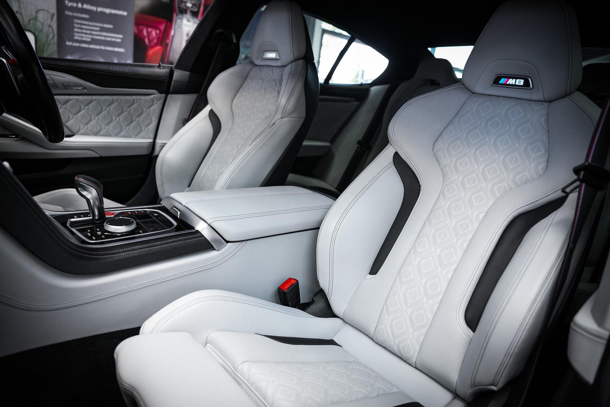 BMW M8 view 23