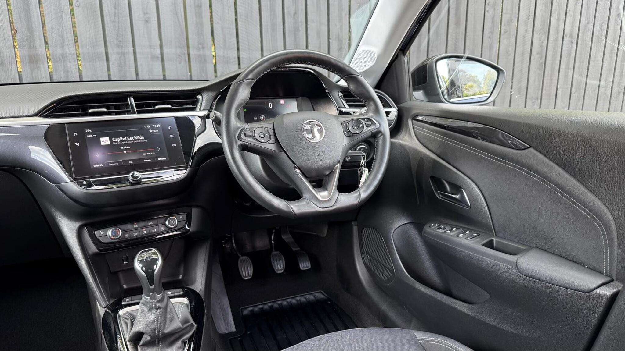 Vauxhall Corsa view 14