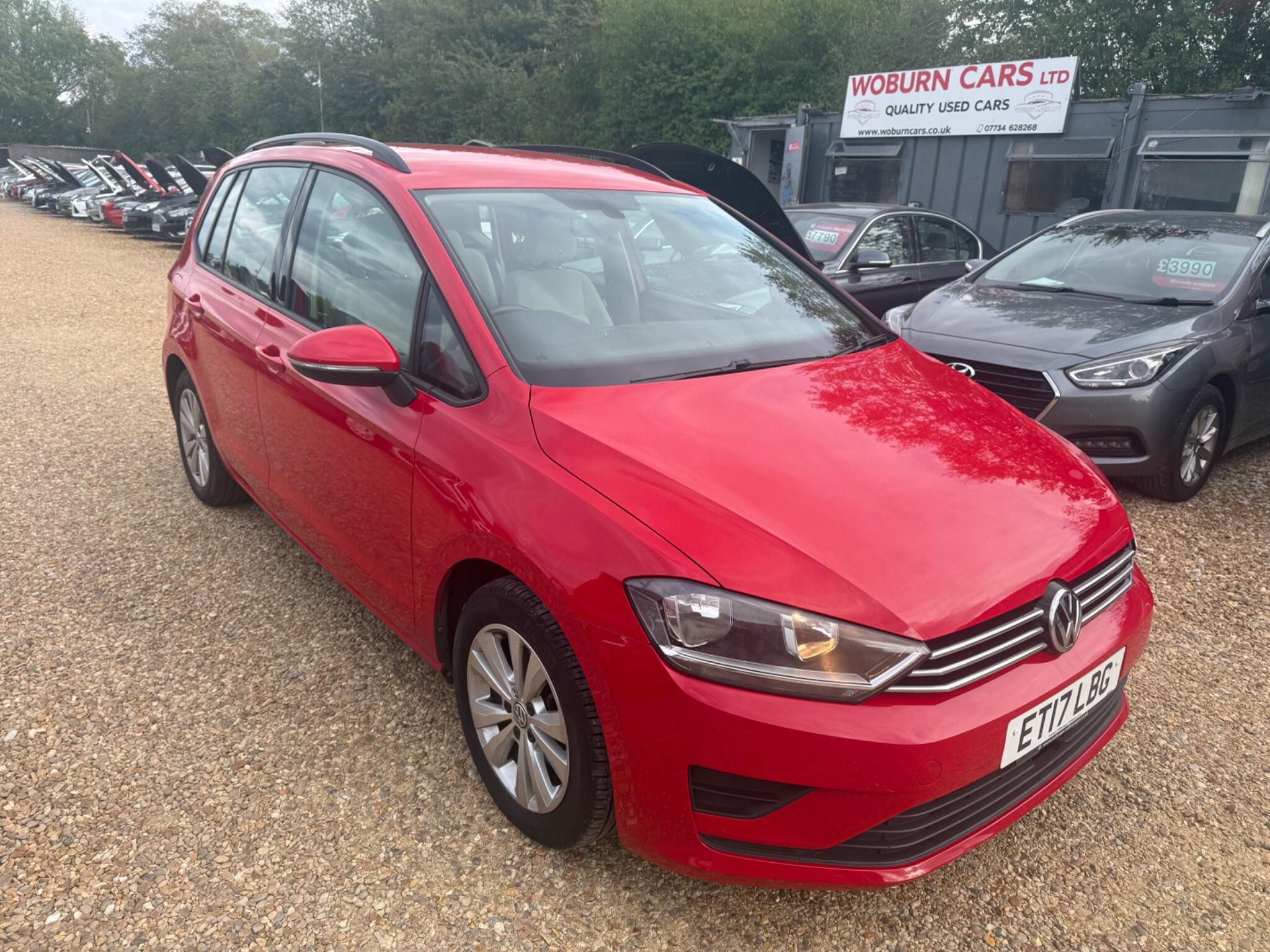 2017 Volkswagen Golf Sportsvan in Red for sale
