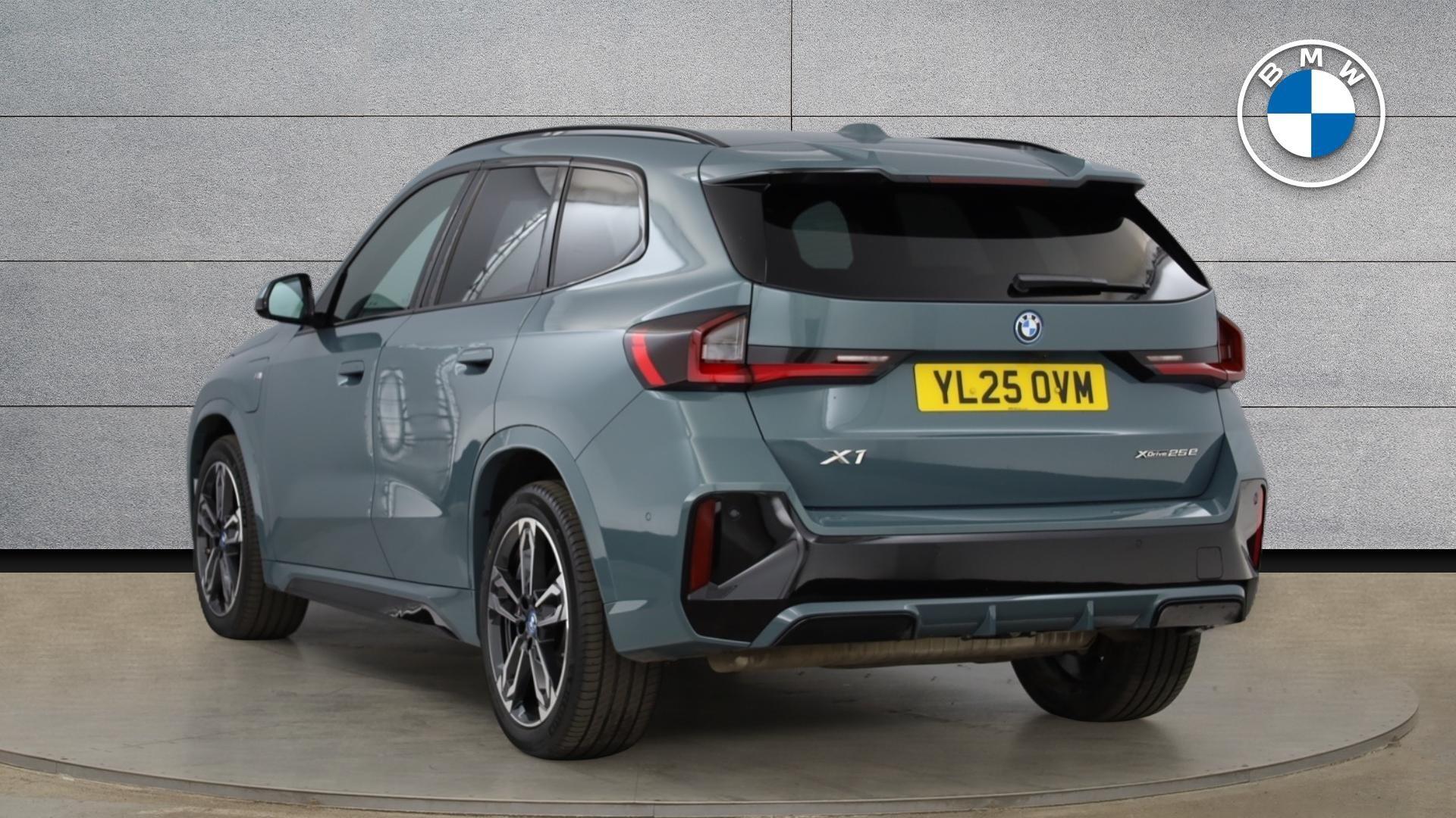 BMW X1 view 2