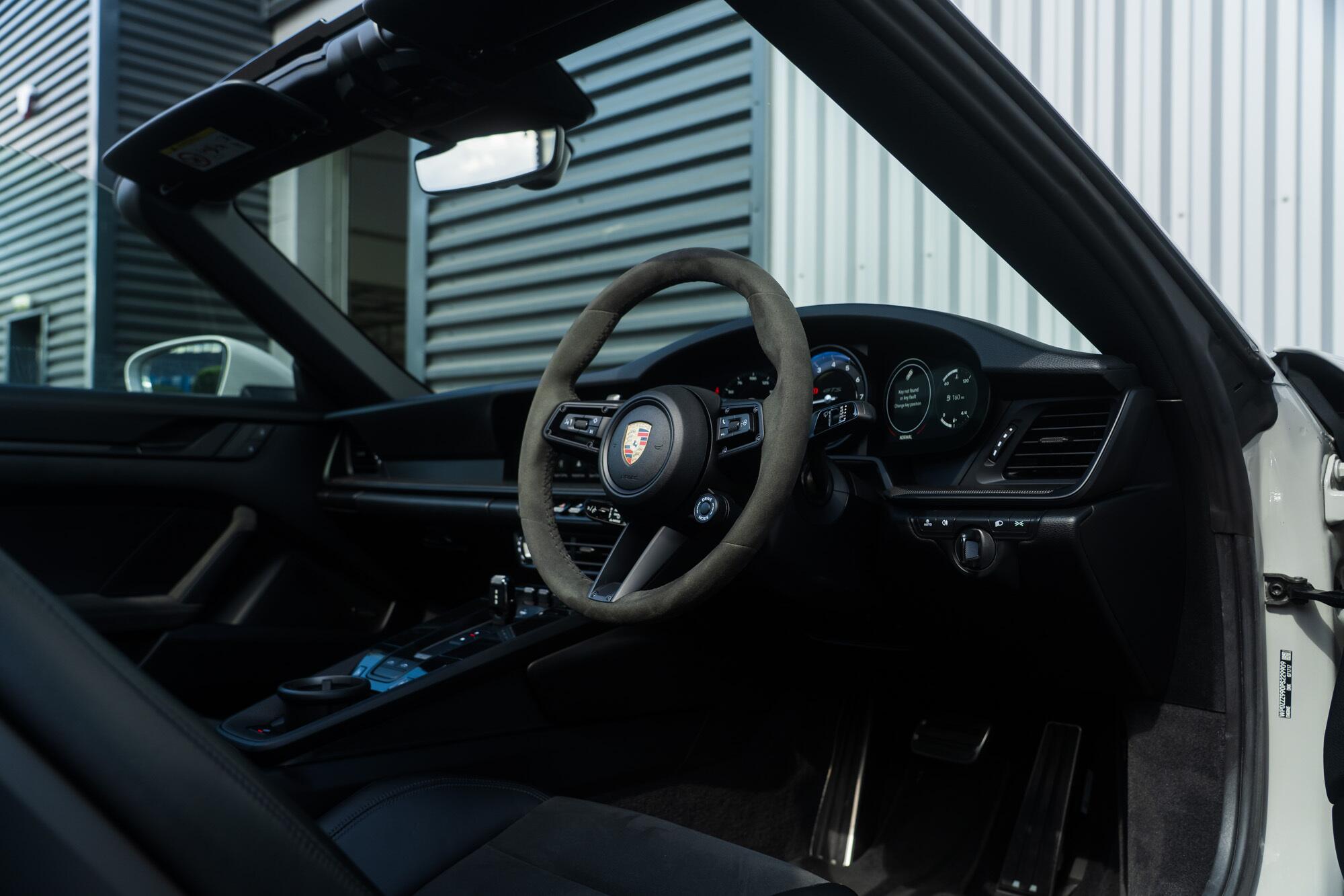 Porsche Targa view 3