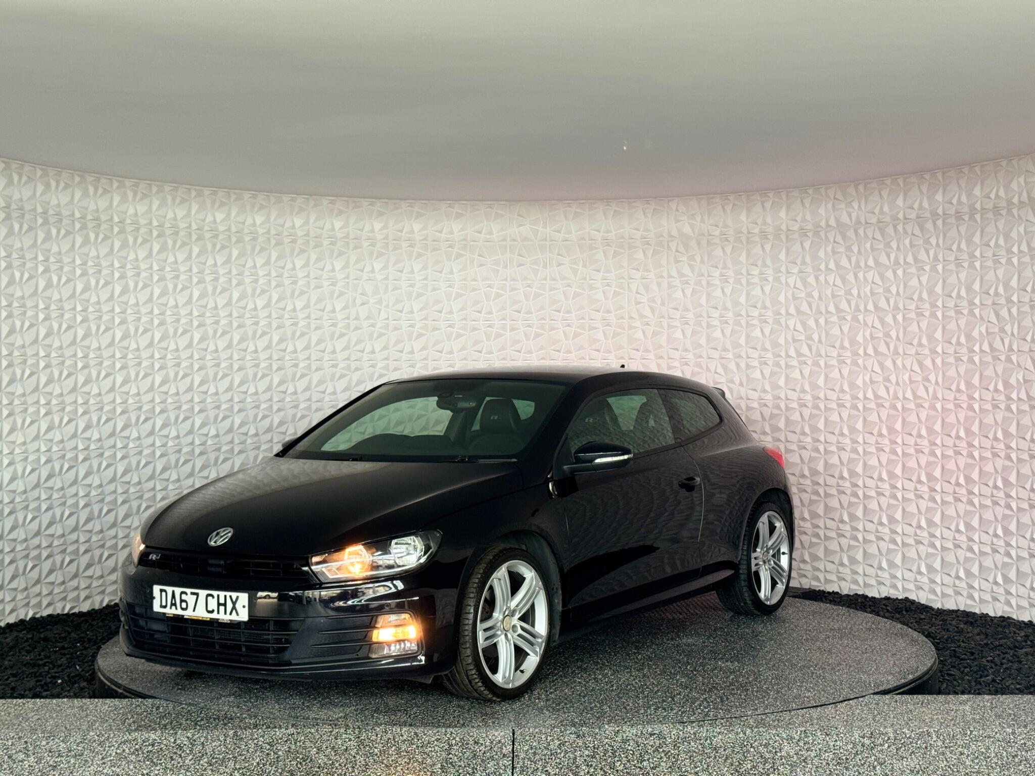 Volkswagen Scirocco view 22