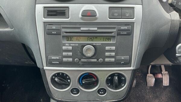 Ford Fiesta view 12
