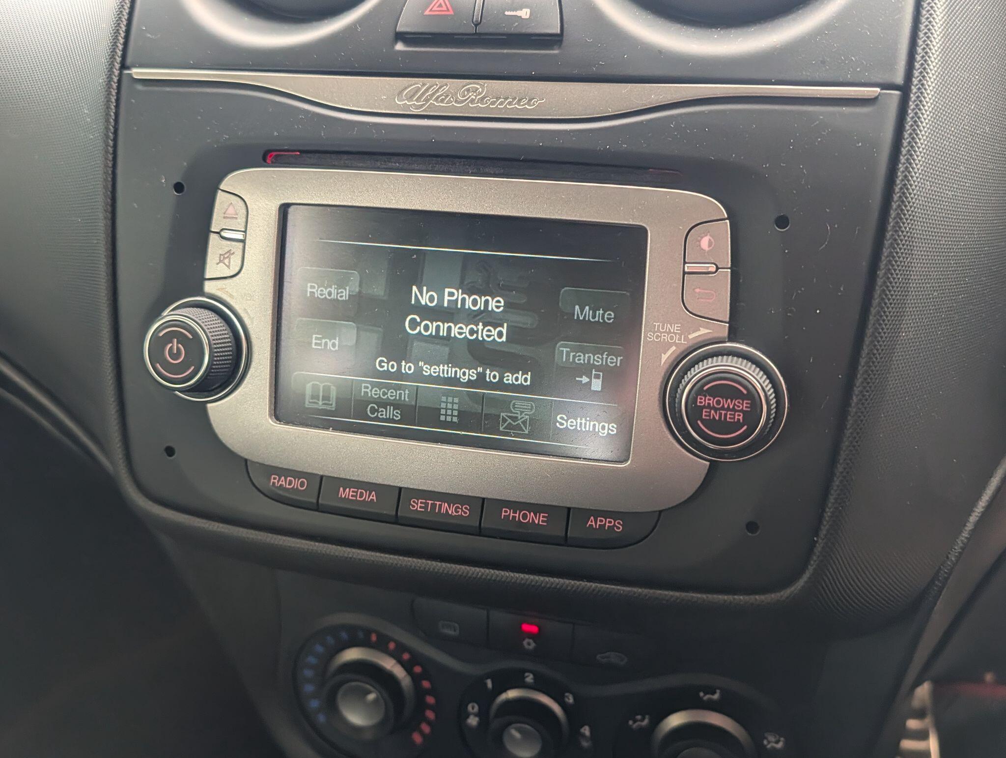 Alfa Romeo Mito view 20
