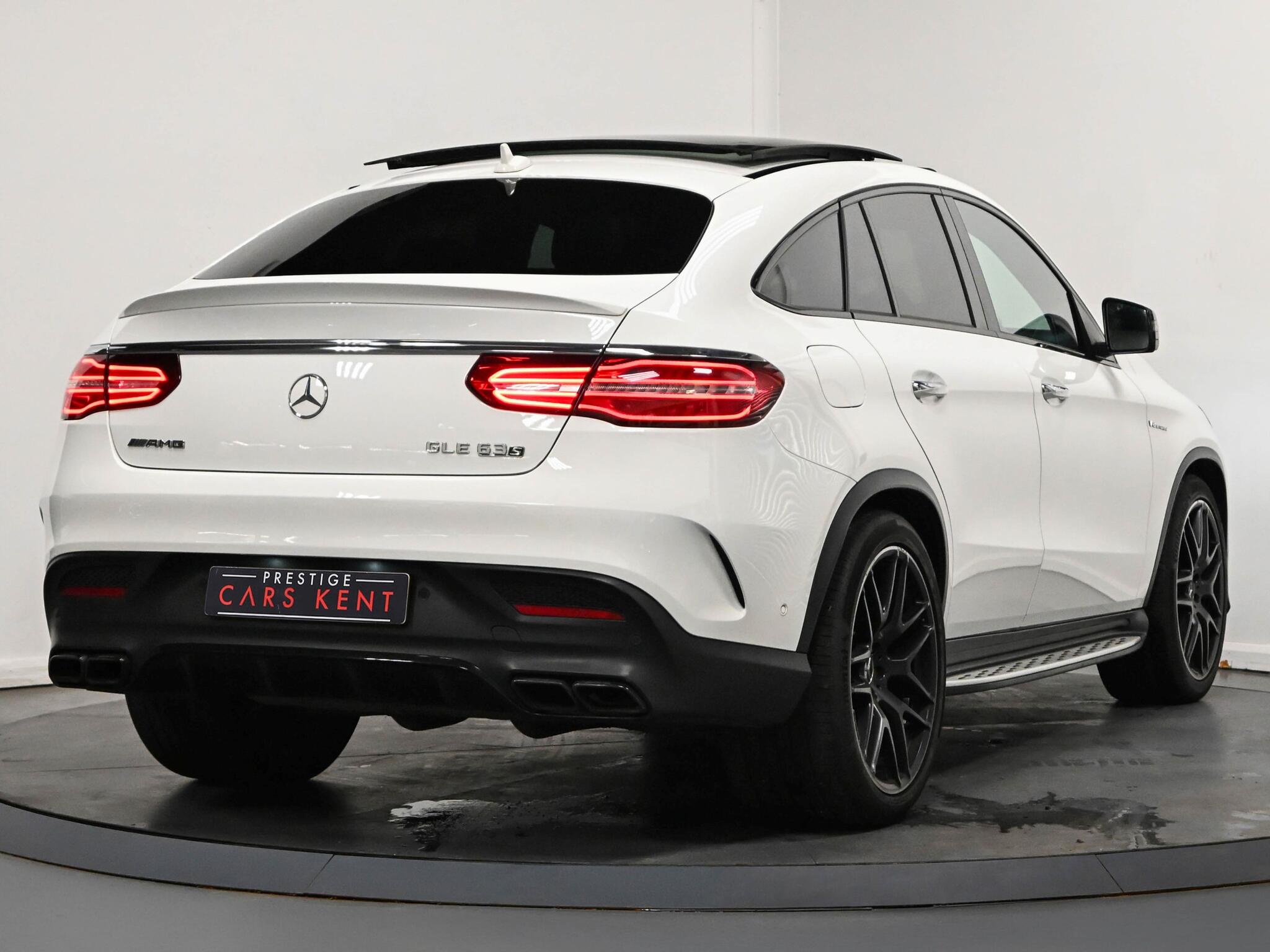 Mercedes-Benz Gle view 29