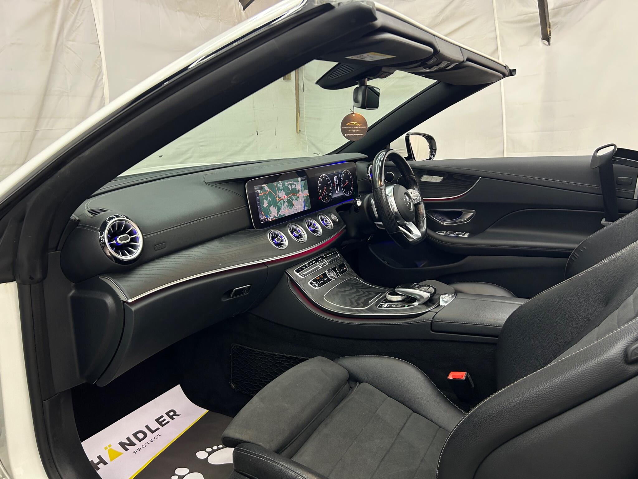 Mercedes-Benz E-Class view 18