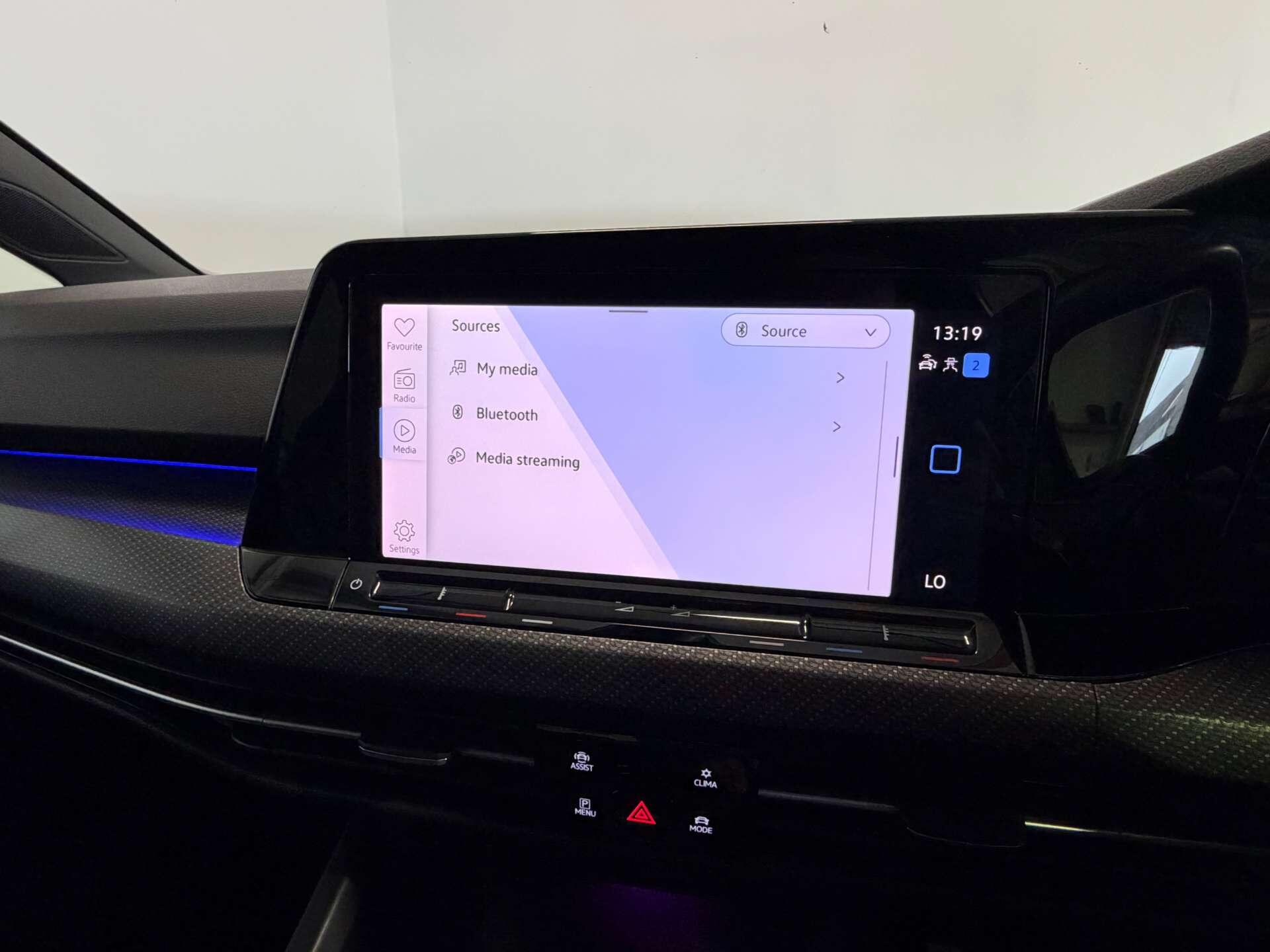 Volkswagen Golf view 42