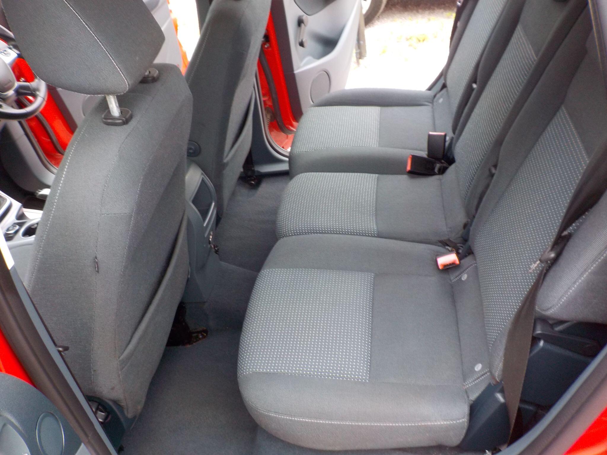 Ford C-Max 1.6 TDCi Zetec Euro 5 5dr