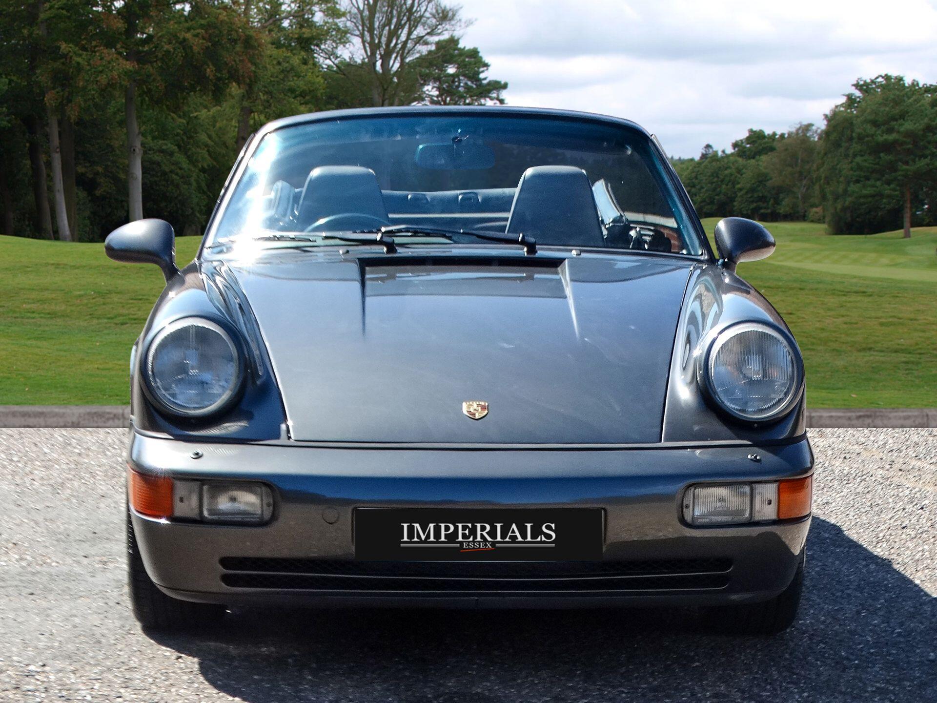 Porsche 911 view 10