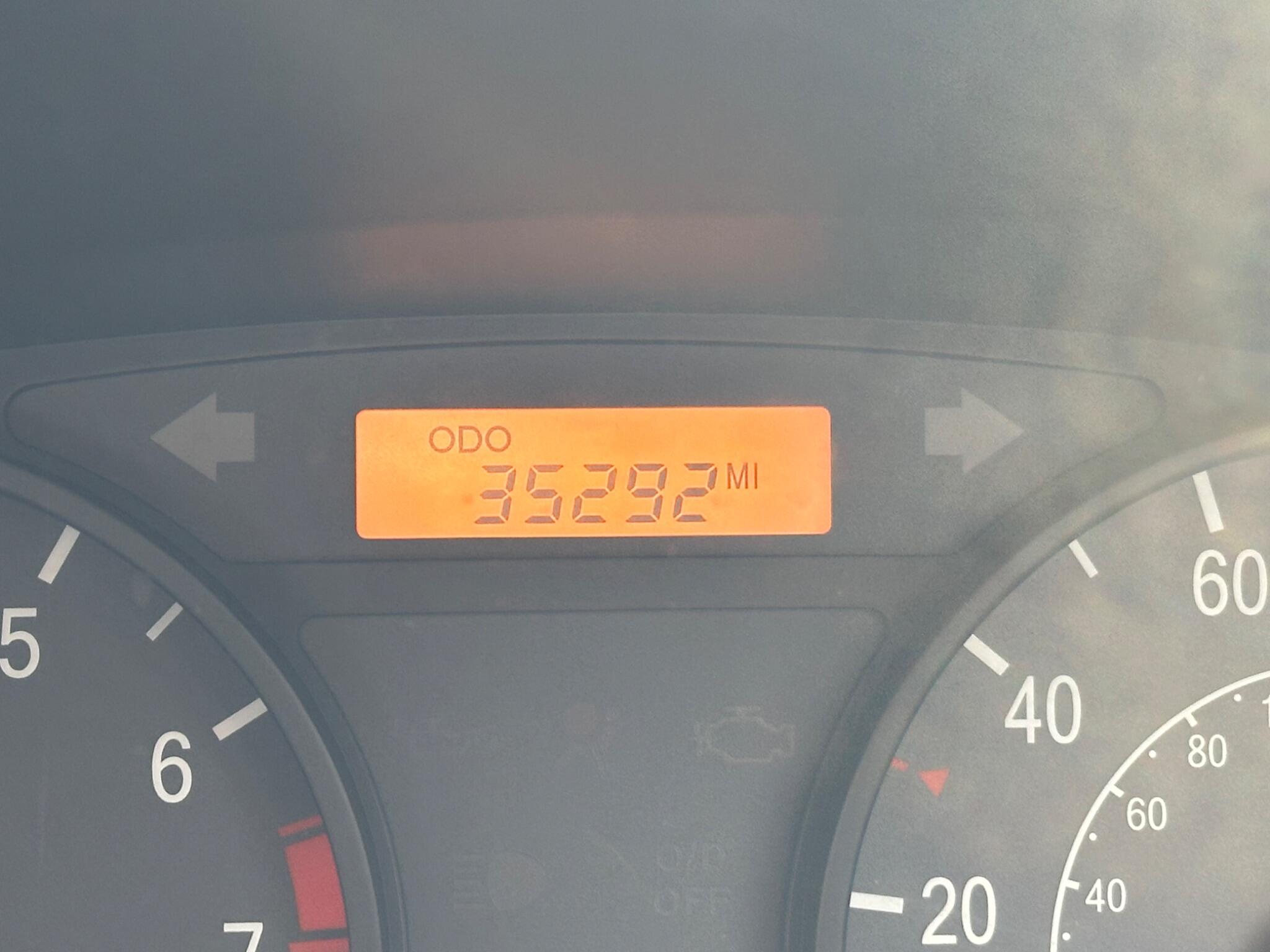 Kia Rio view 9