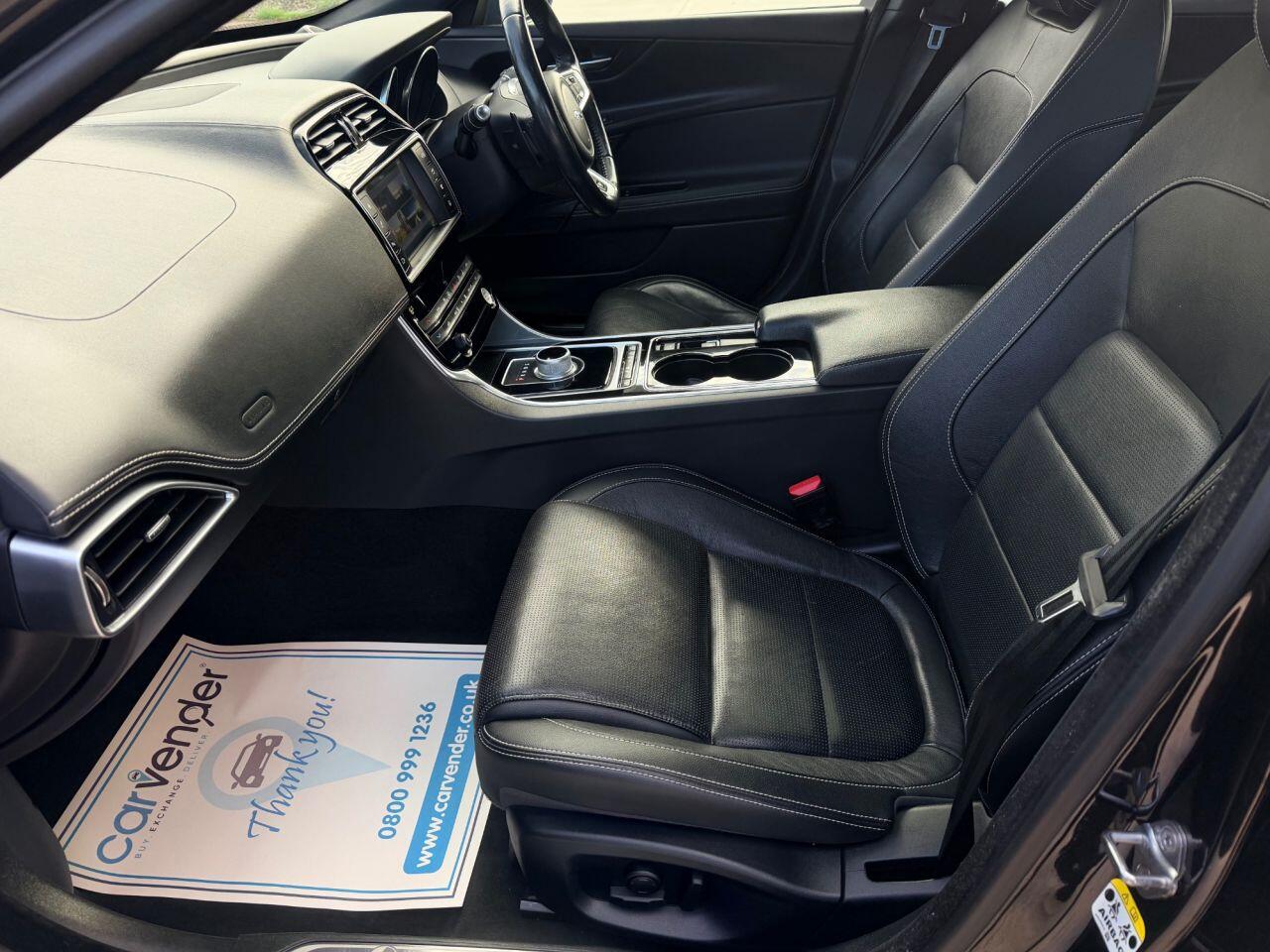Jaguar Xe view 25