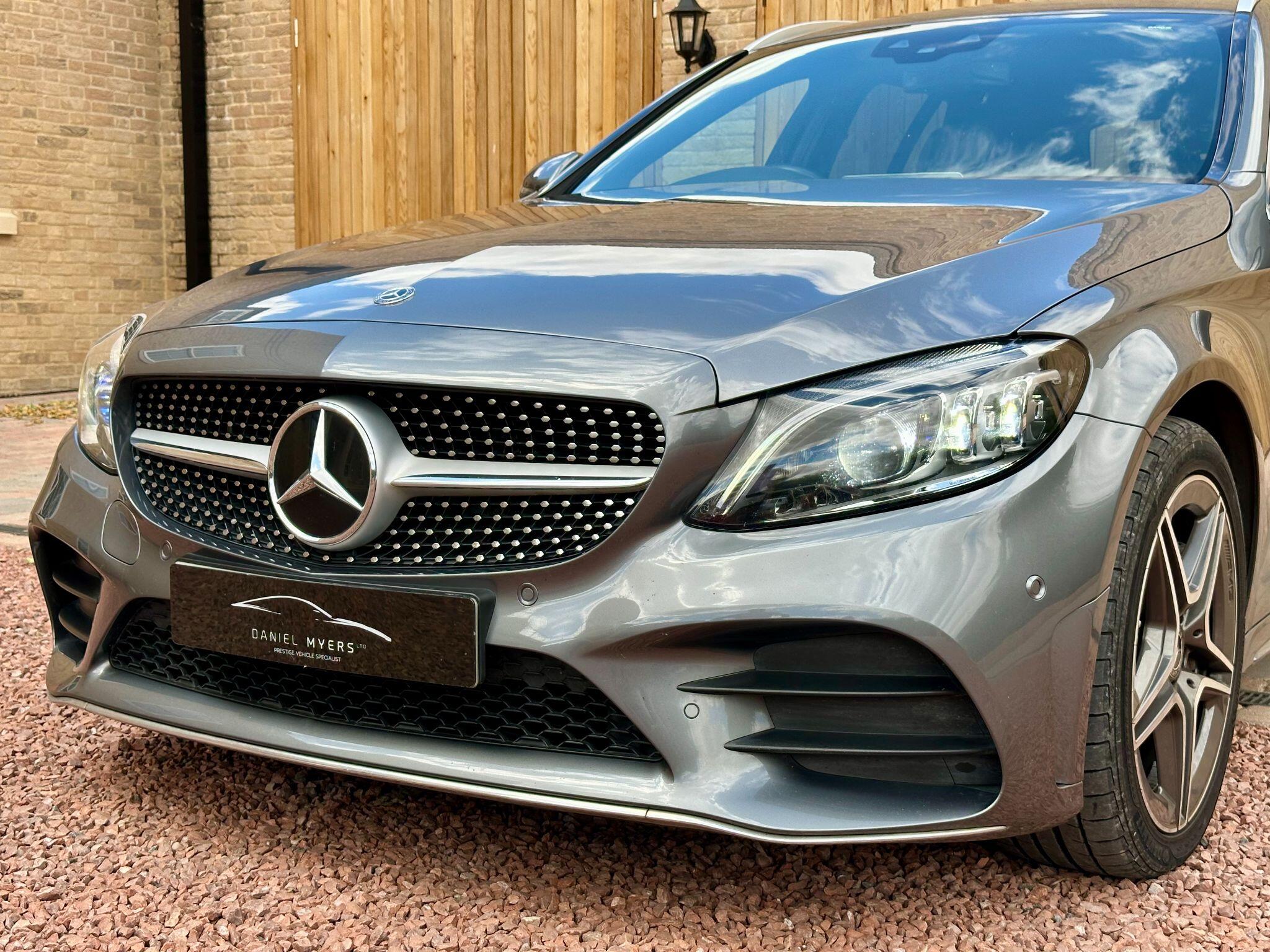 Mercedes-Benz C Class view 25