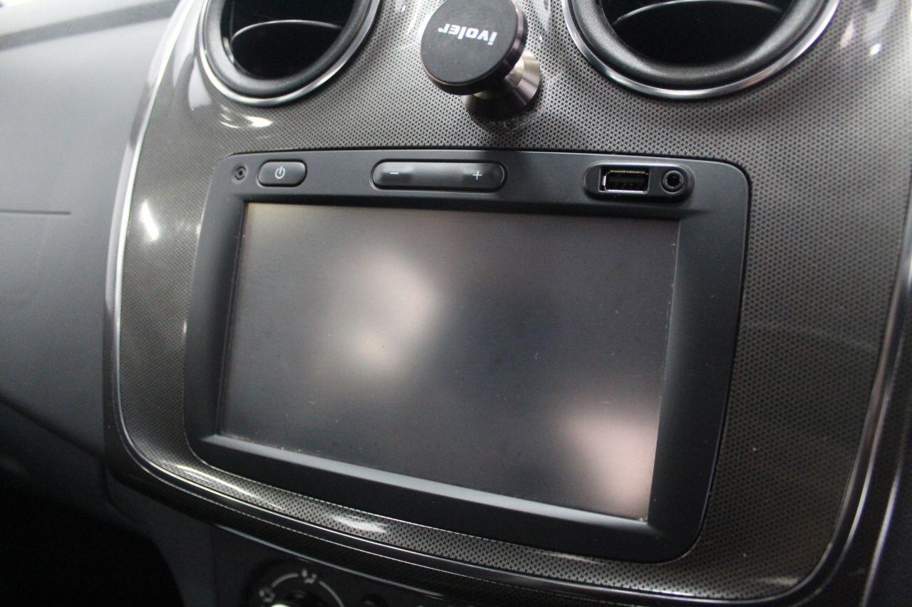 Dacia Sandero view 40