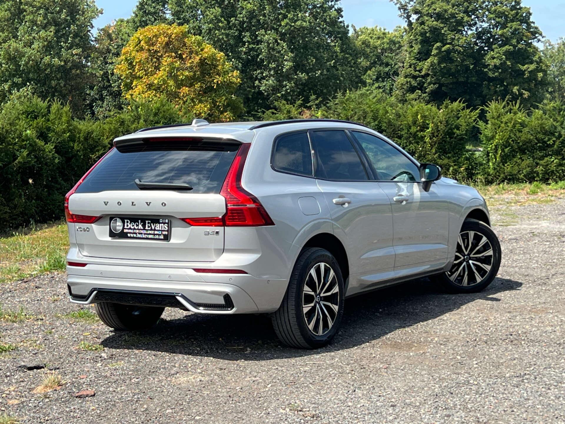 Volvo XC60 view 22