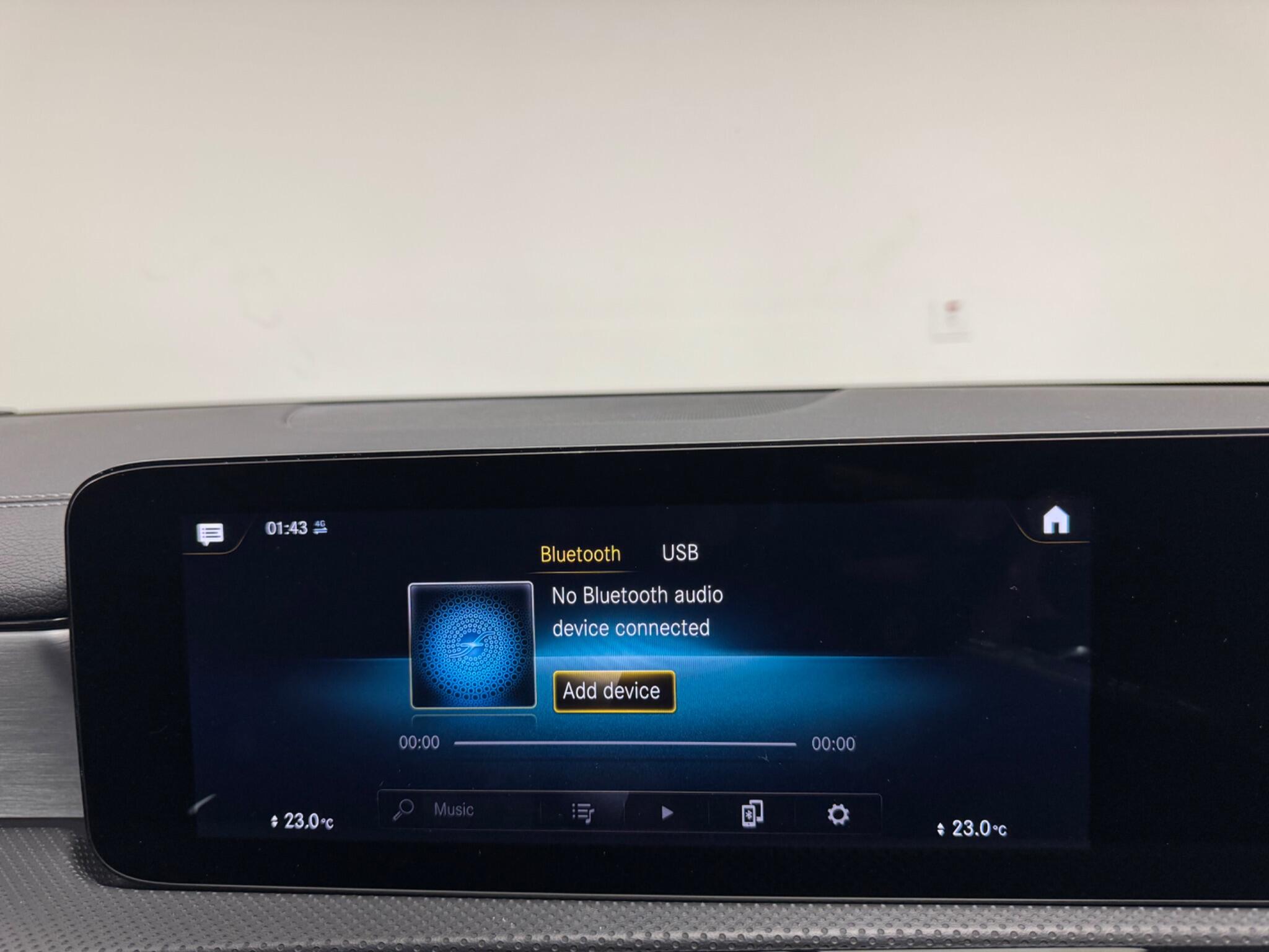 Mercedes-Benz Cla view 16