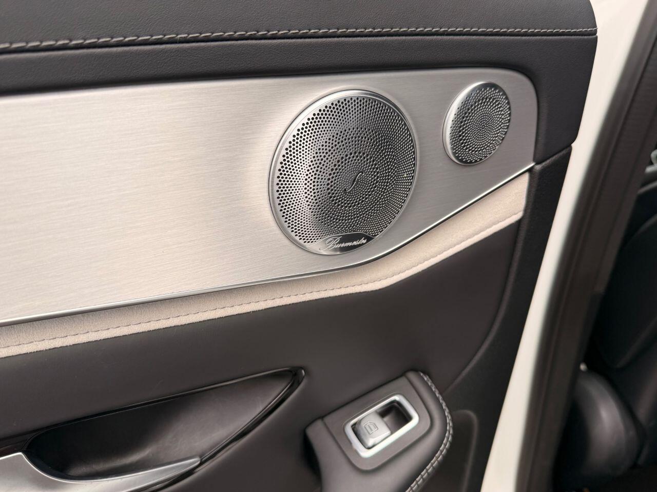 Mercedes-Benz GLC view 40