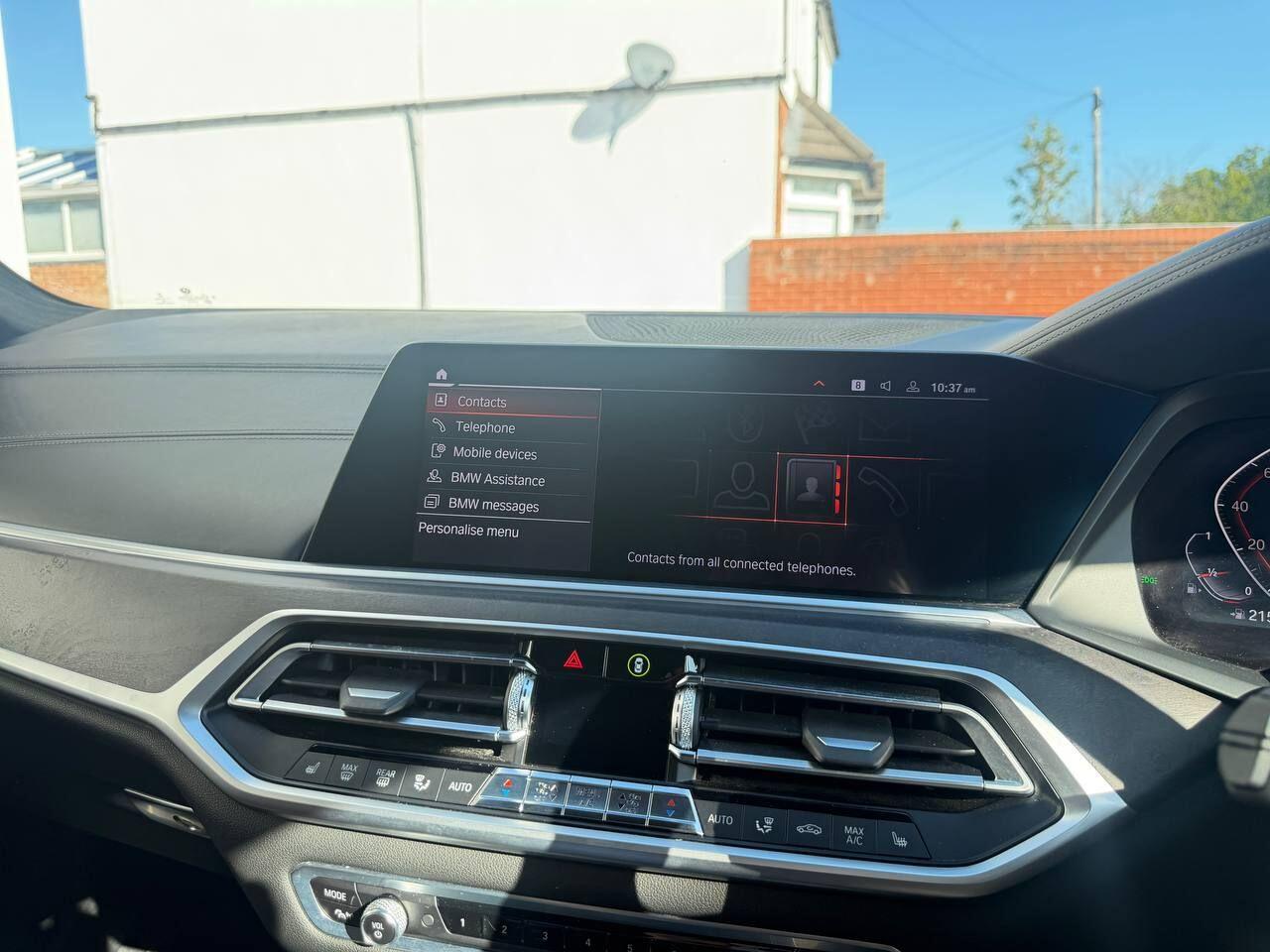 BMW X7 view 64