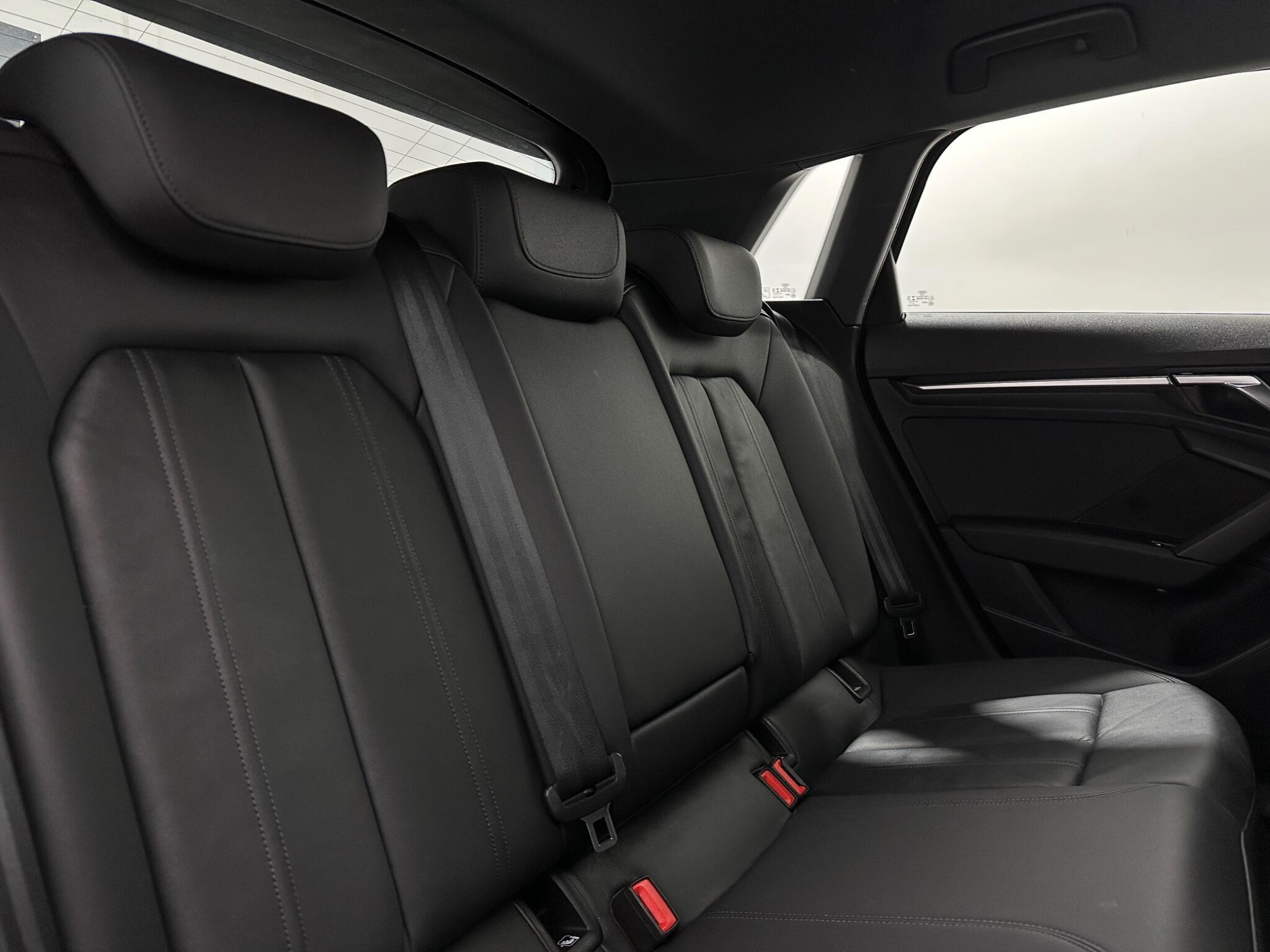 Audi A3 view 41