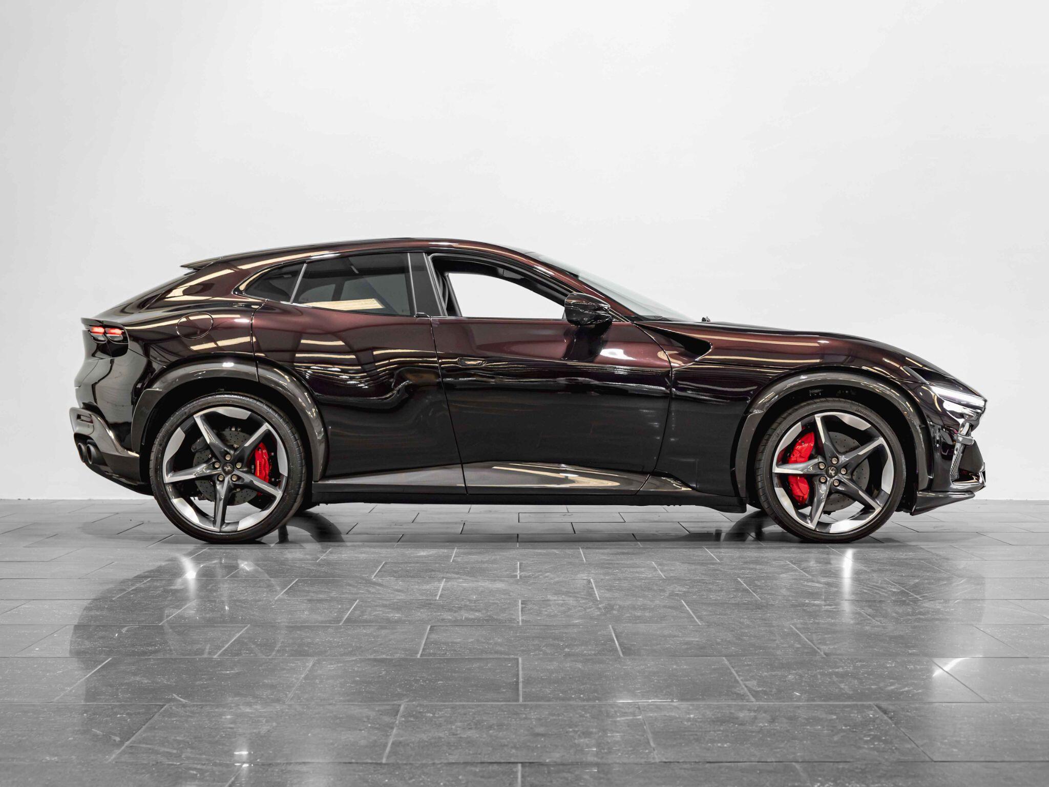 Ferrari Purosangue view 6